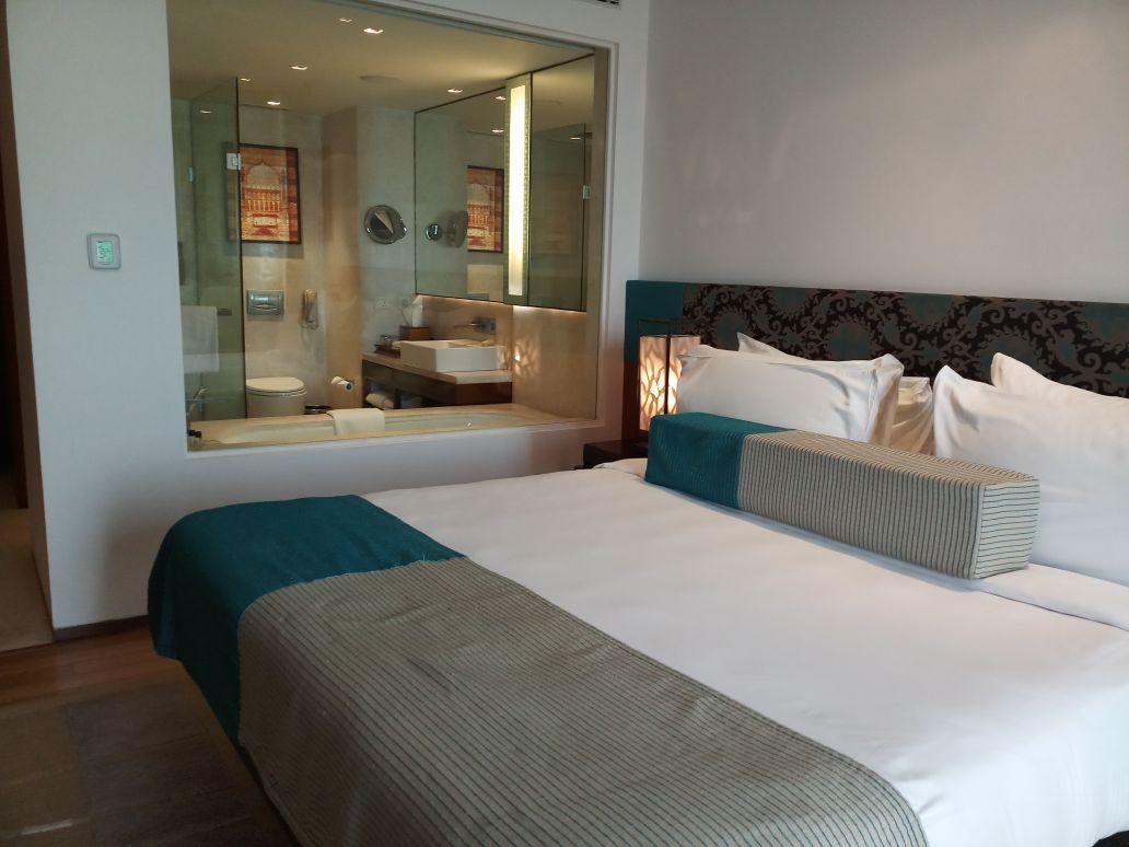 Double Deluxe Pool View