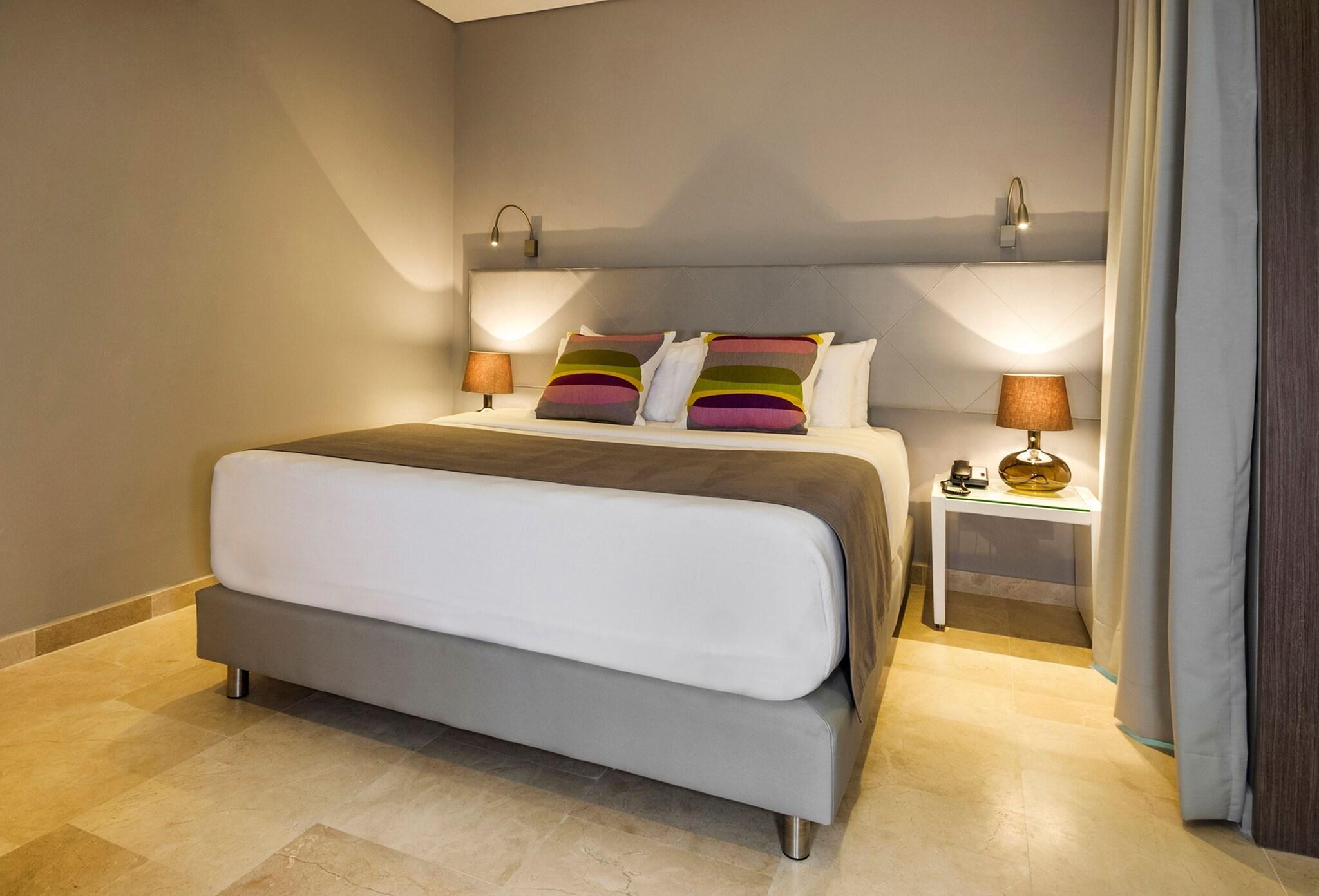 Junior Suite King Size Bed