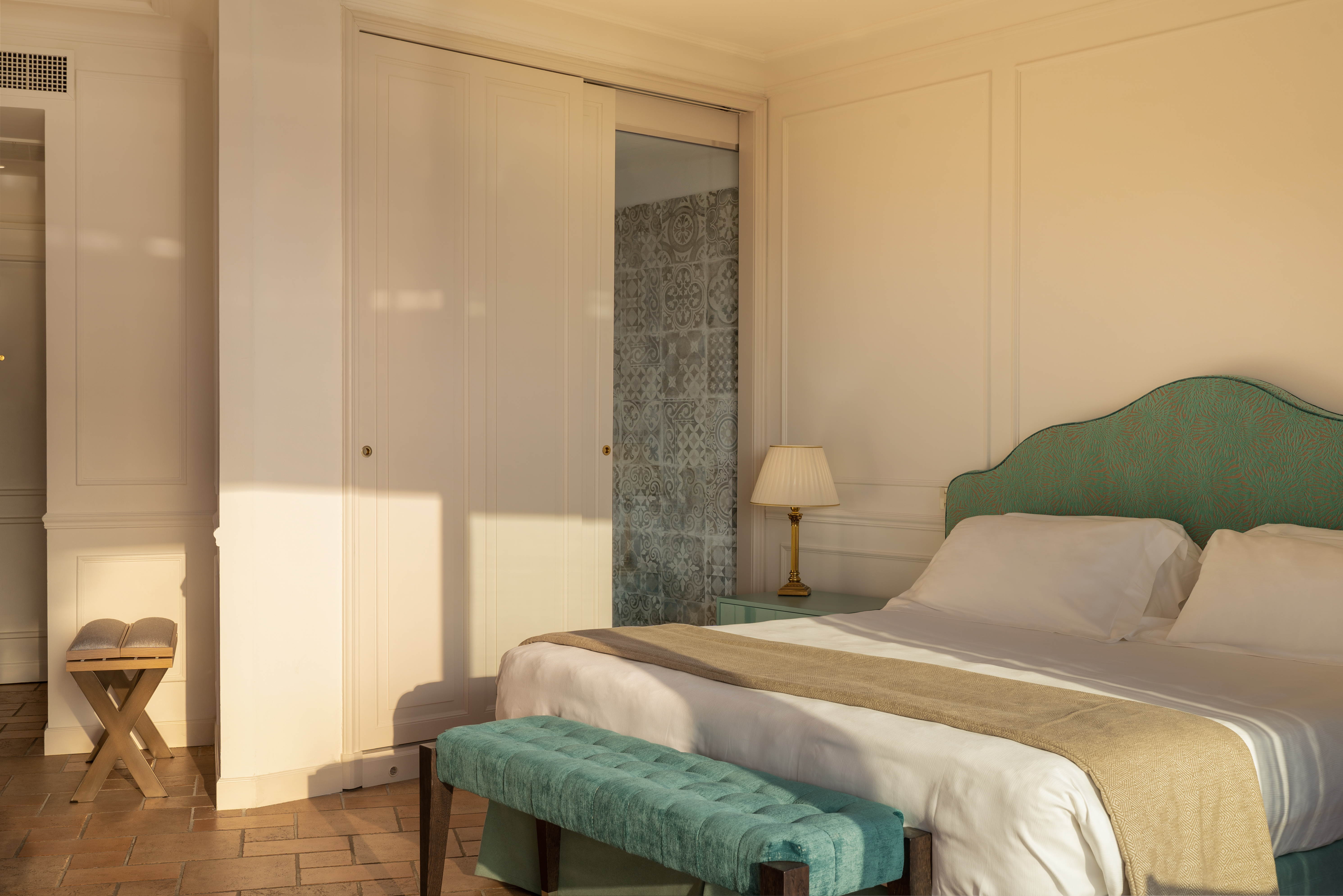 Double or Twin Deluxe