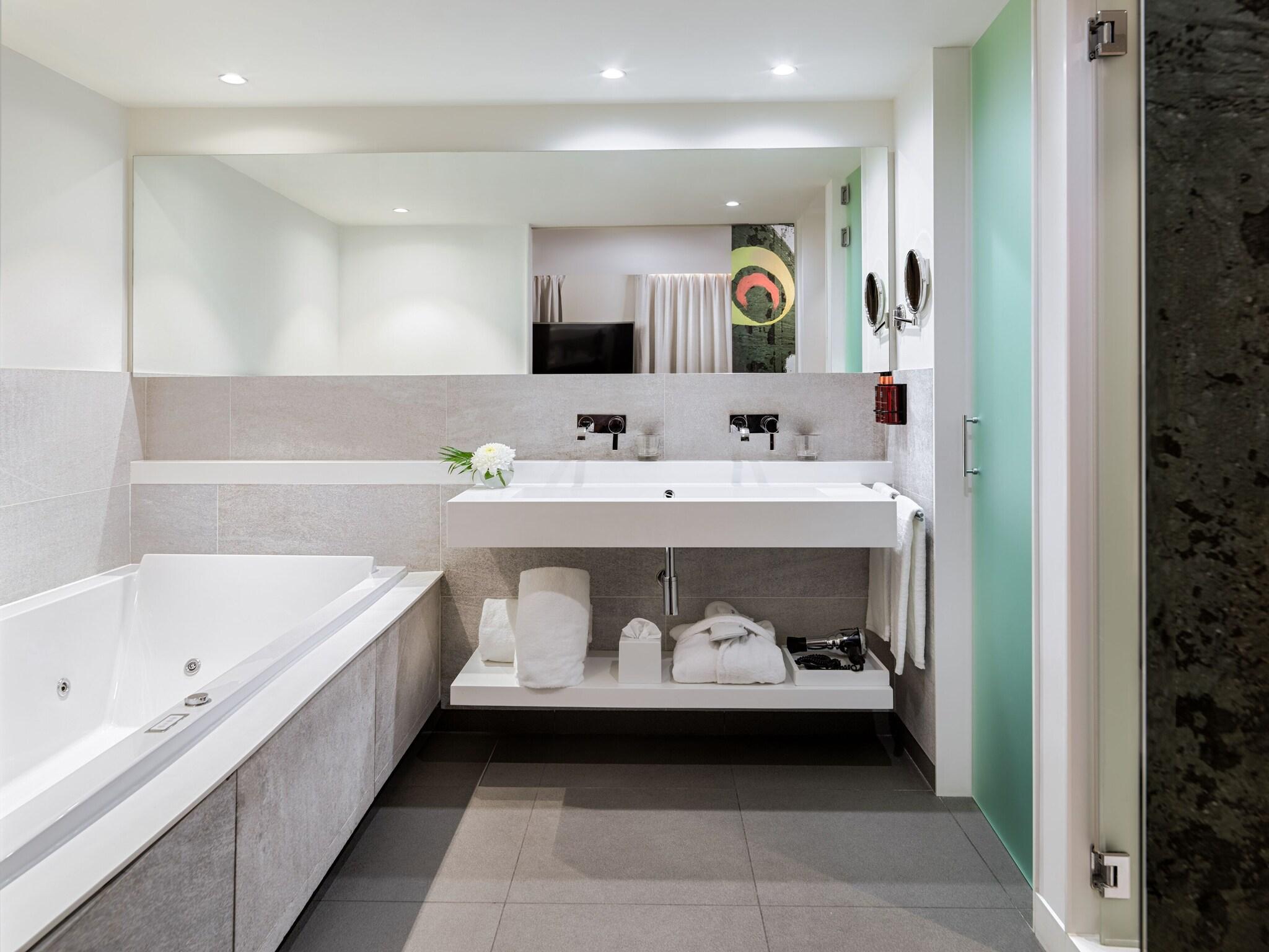 Junior Suite with Double Bed