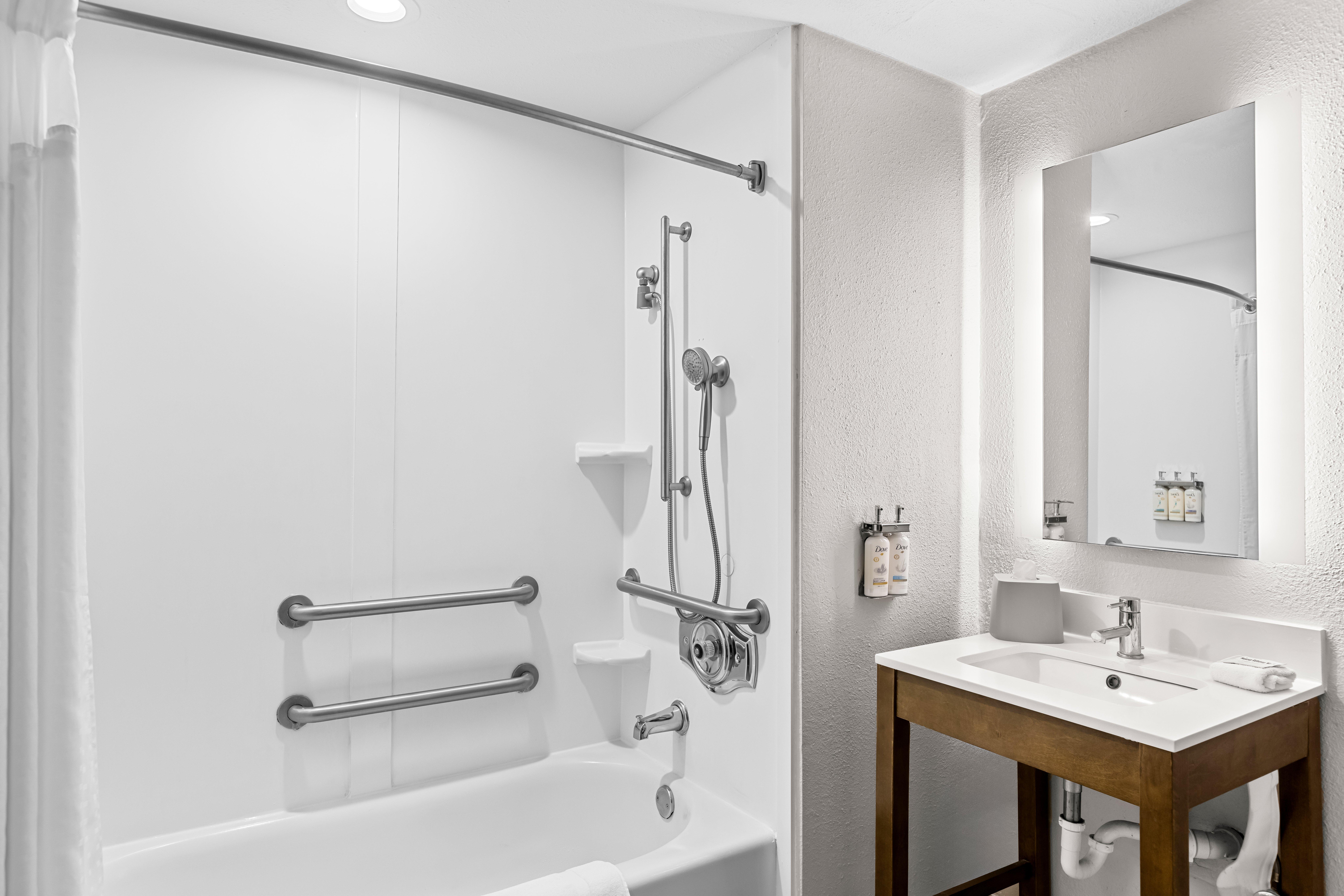 Suite Accessible-two Queen Beds