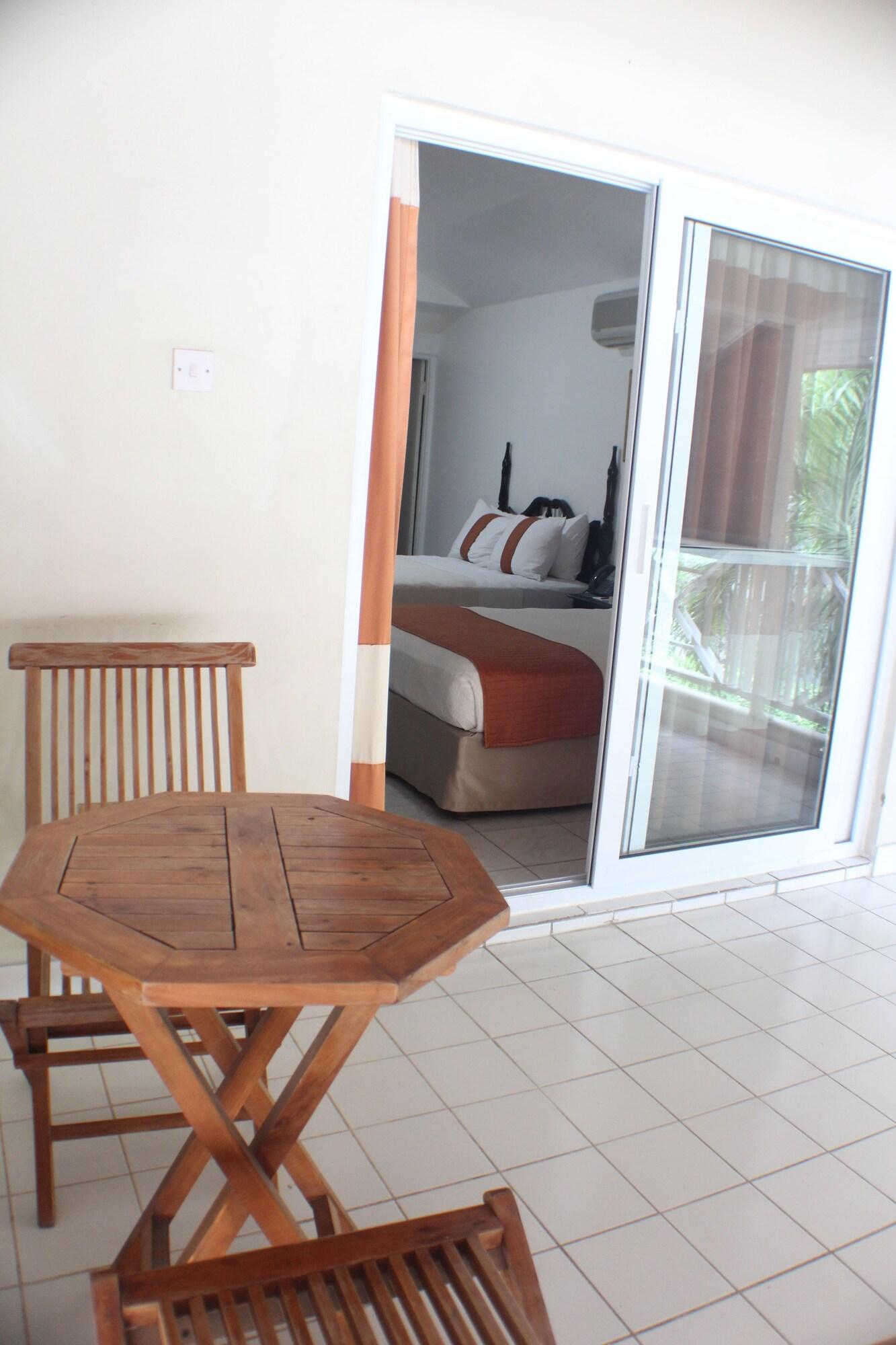 Double Executive 2 Double Beds