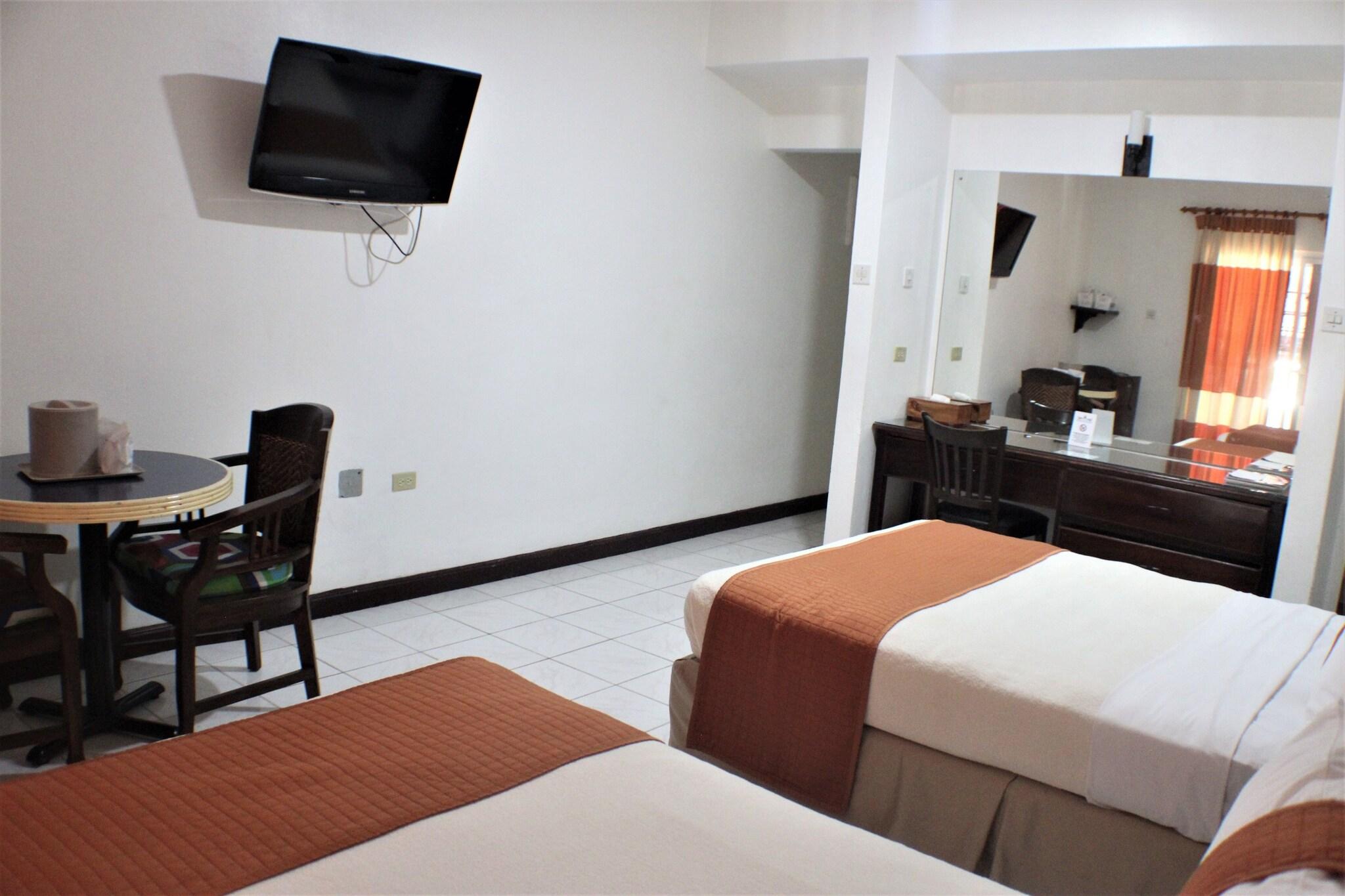 Double Executive 2 Double Beds