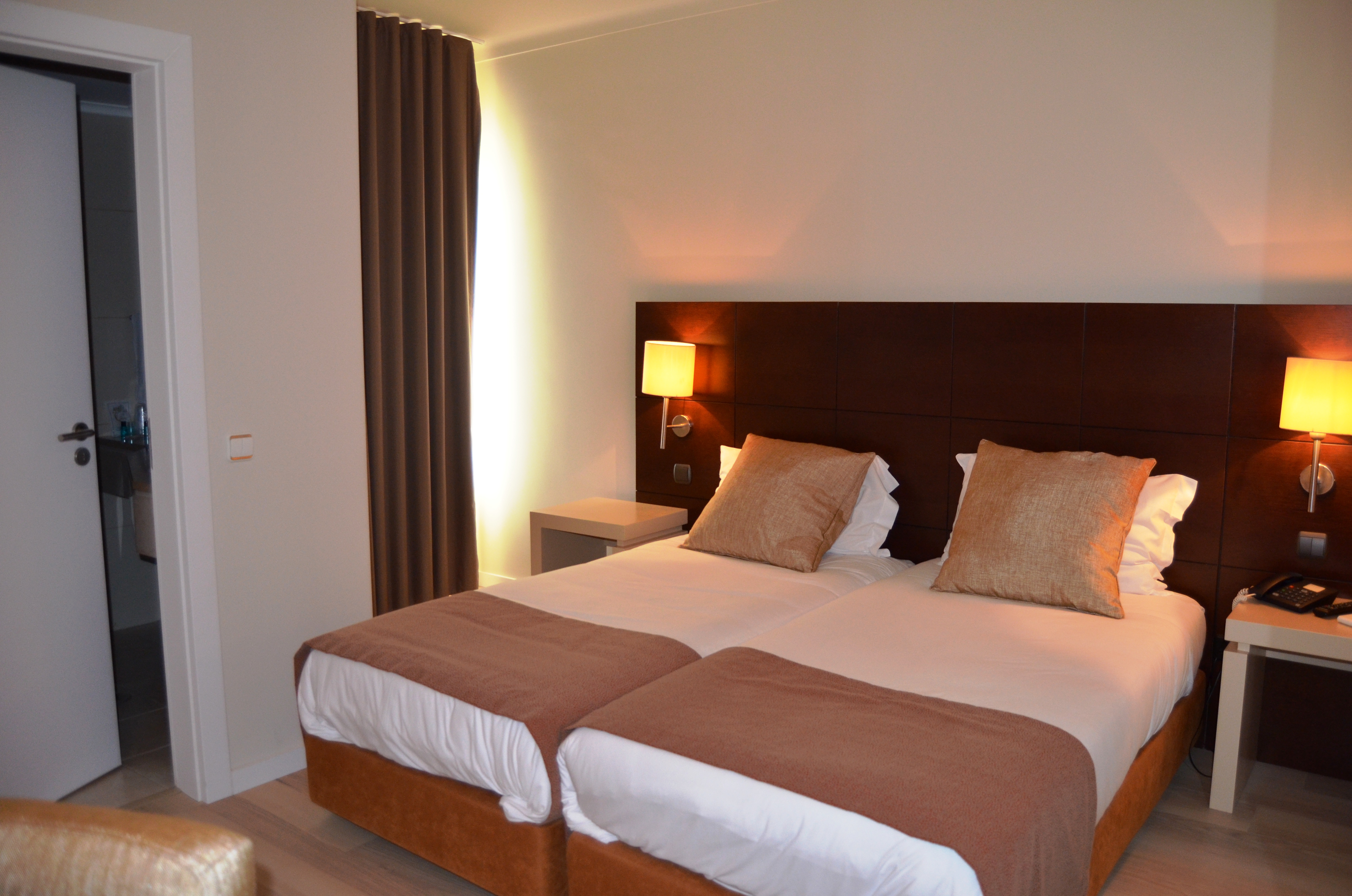 Double or Twin Standard