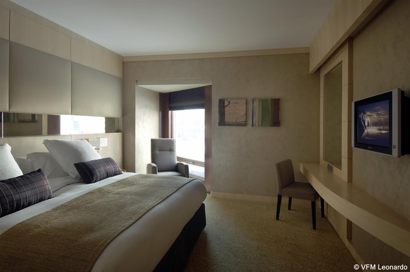 Double King Size Bed