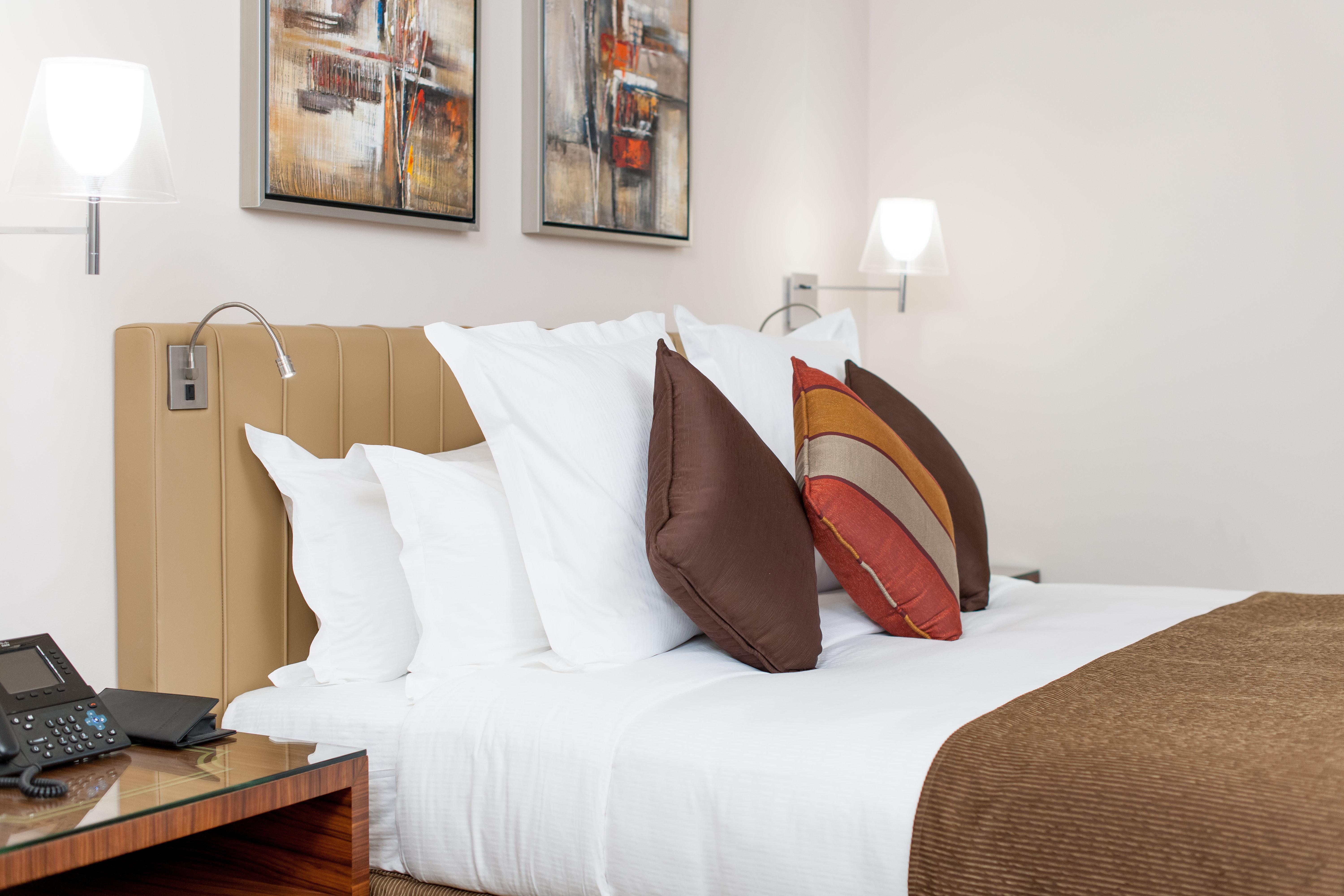 Double King Size Bed