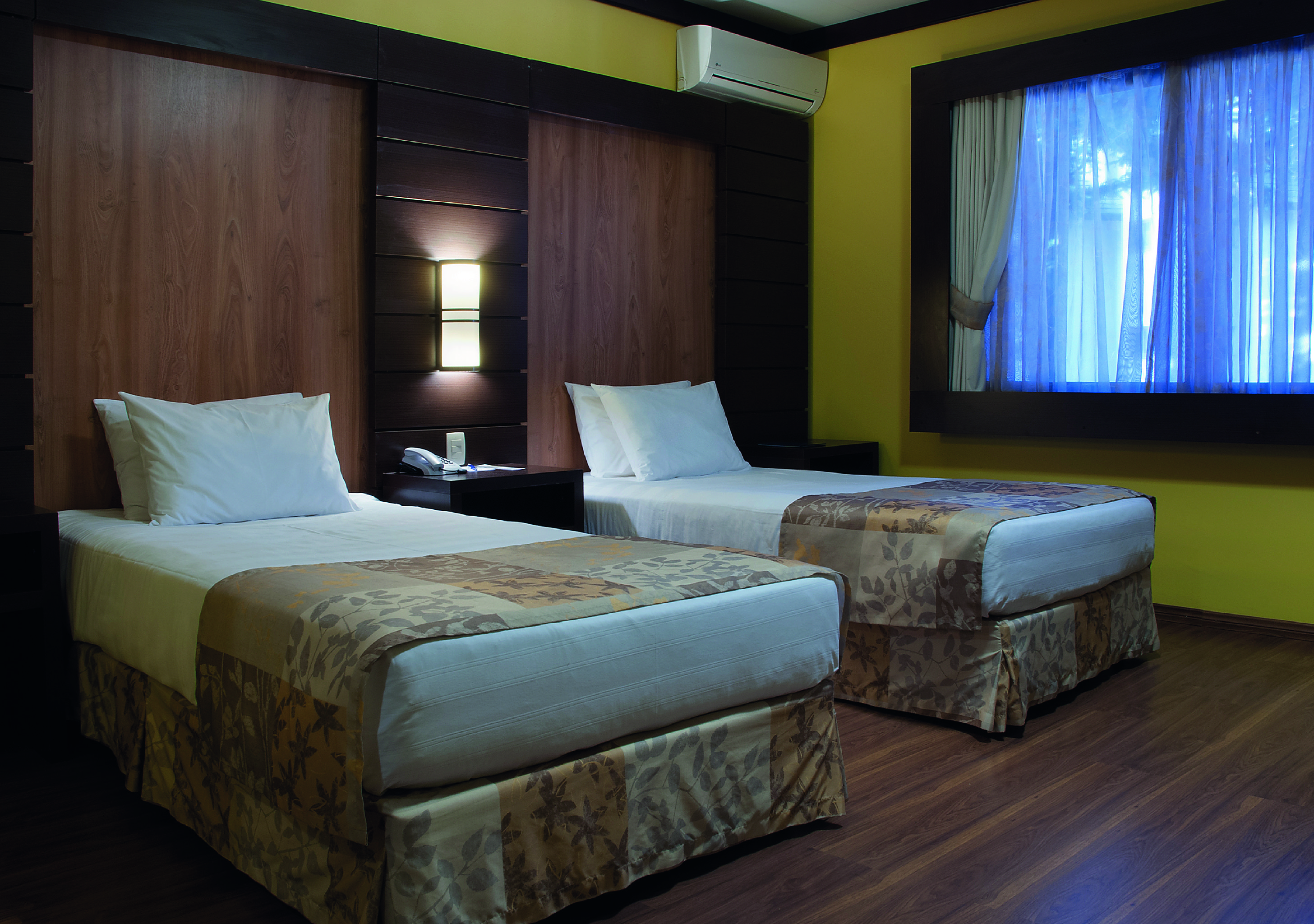 Twin Superior