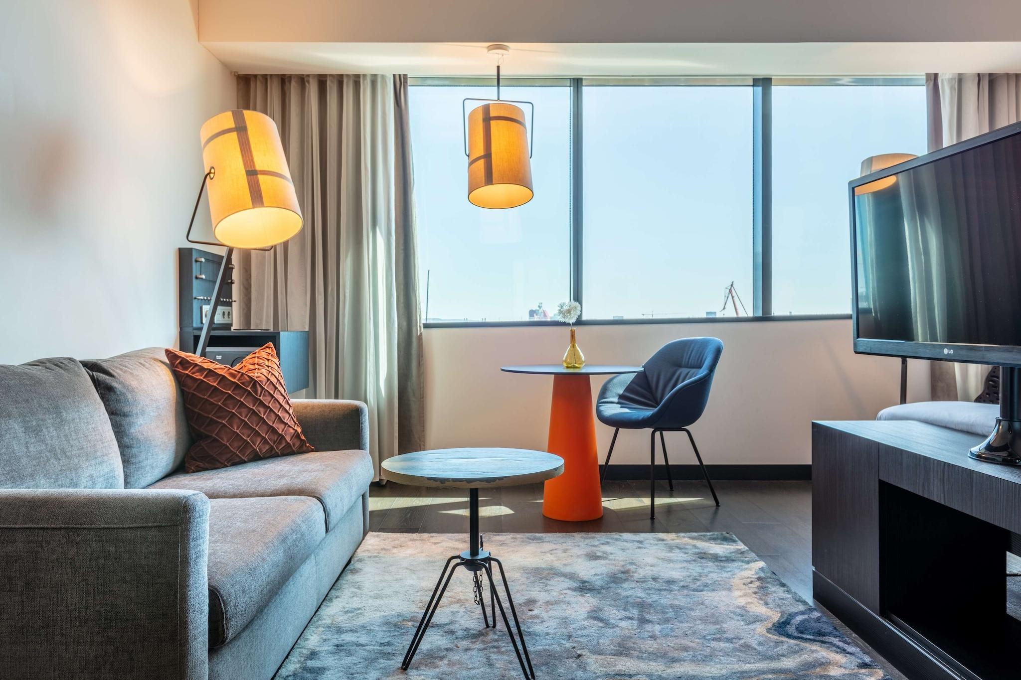 Double Premium King Bed