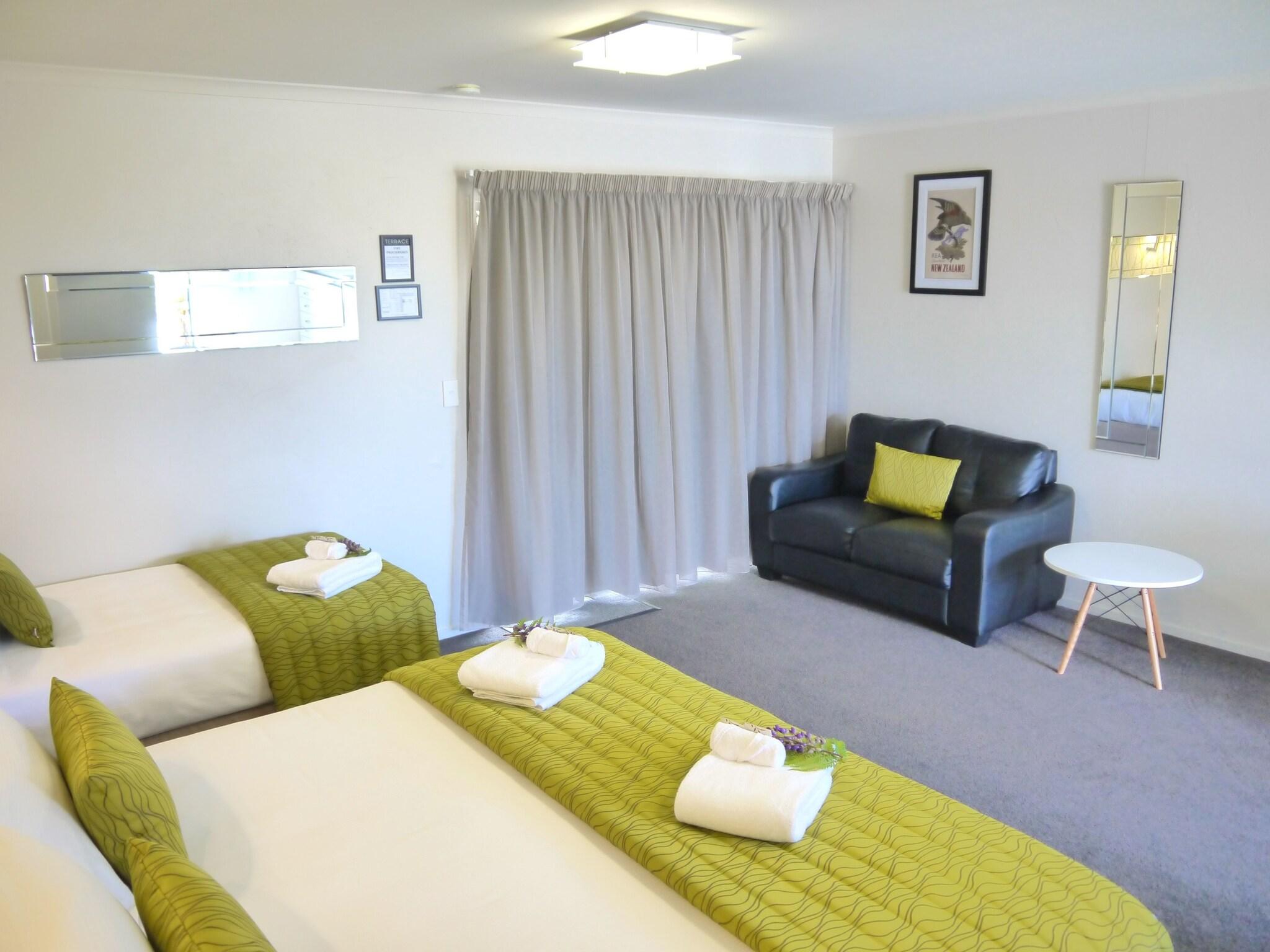 Studio with Kitchenette