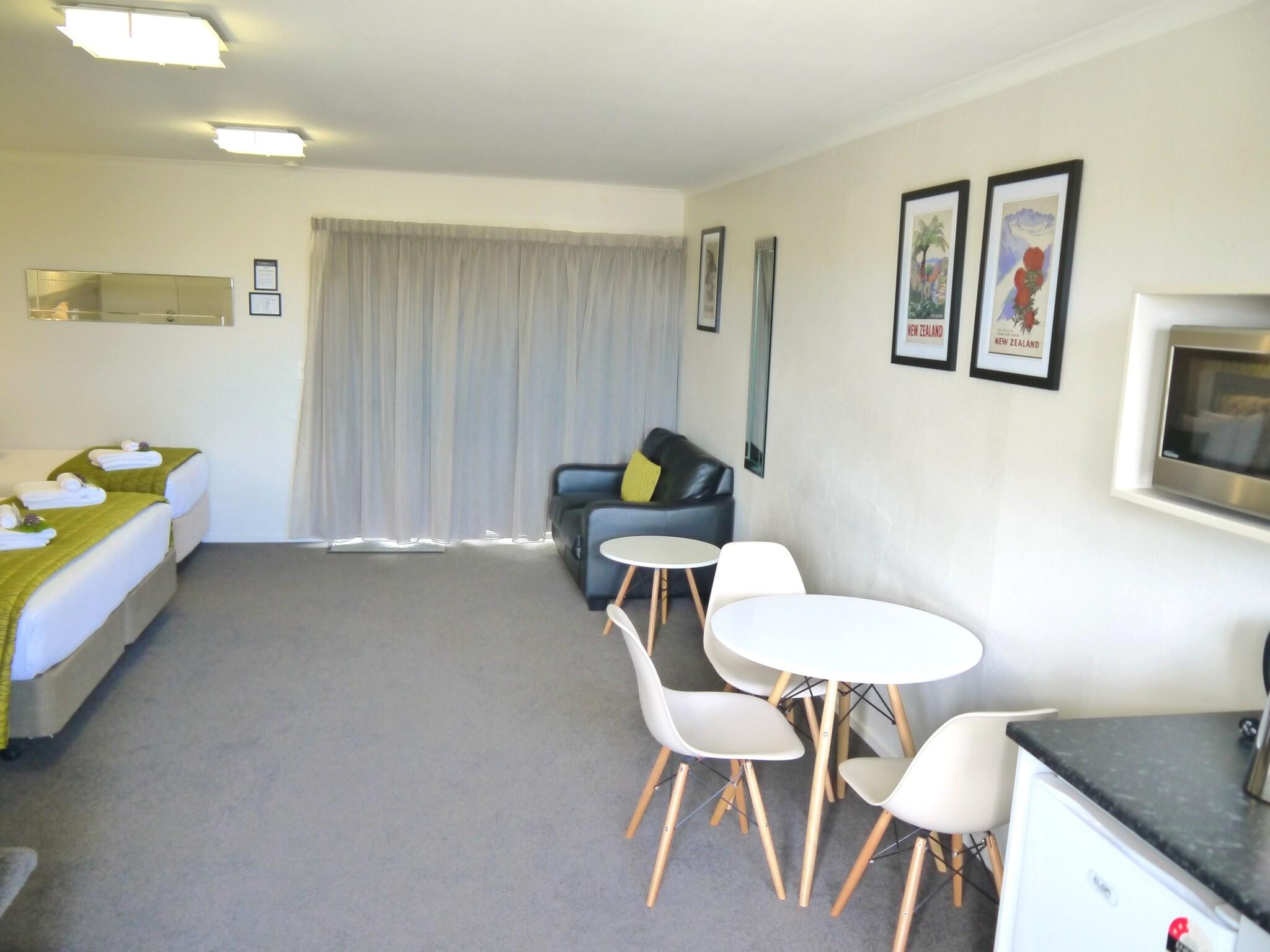 Studio with Kitchenette