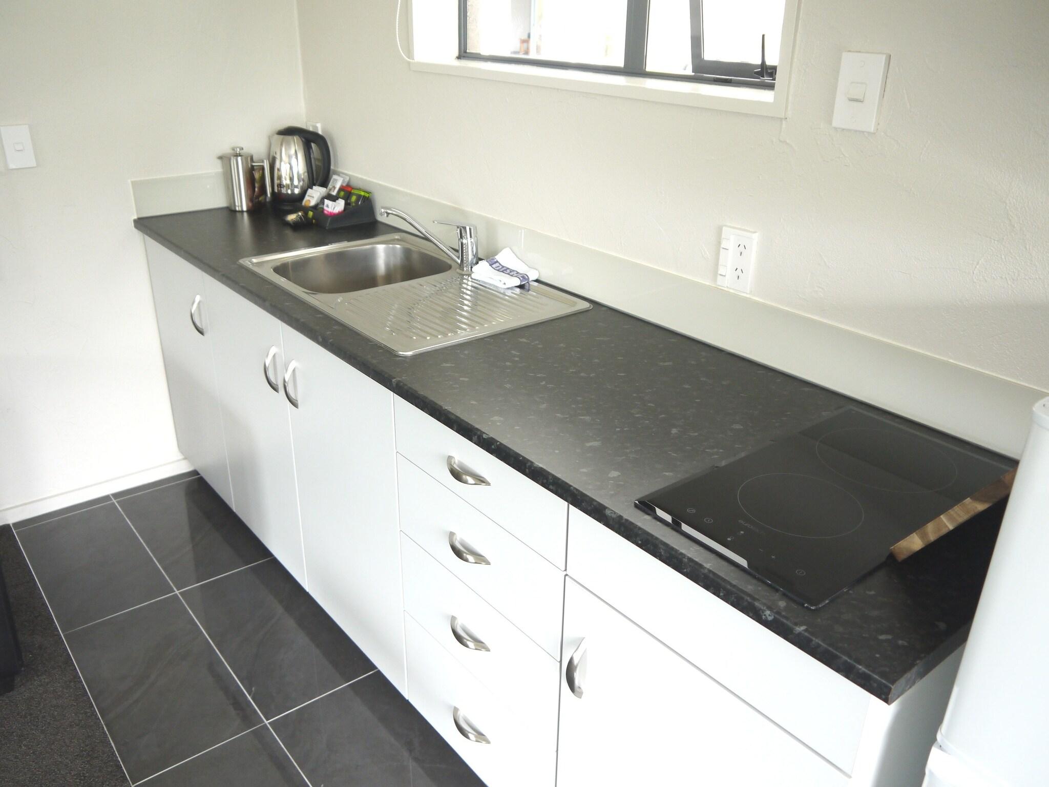 Studio with Kitchenette with Views