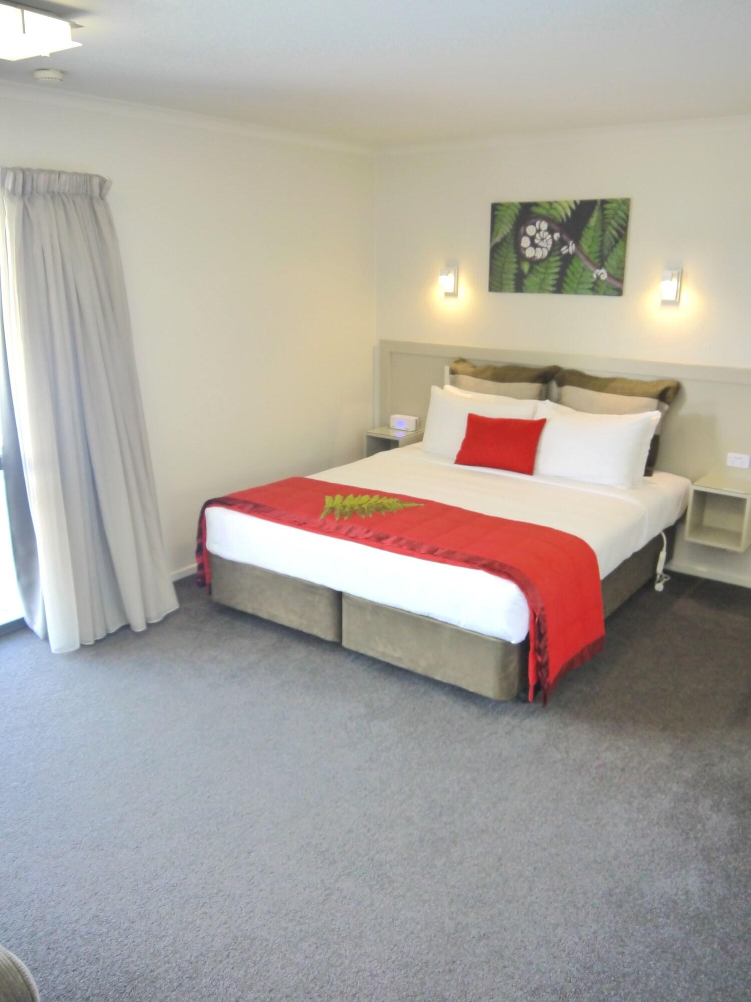 Studio with Kitchenette