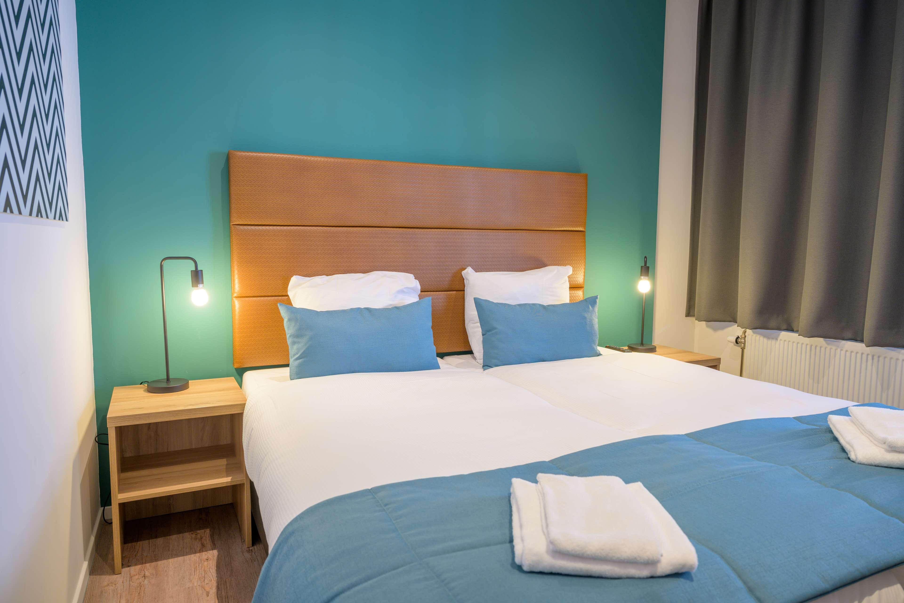 Apartment Capacity 4