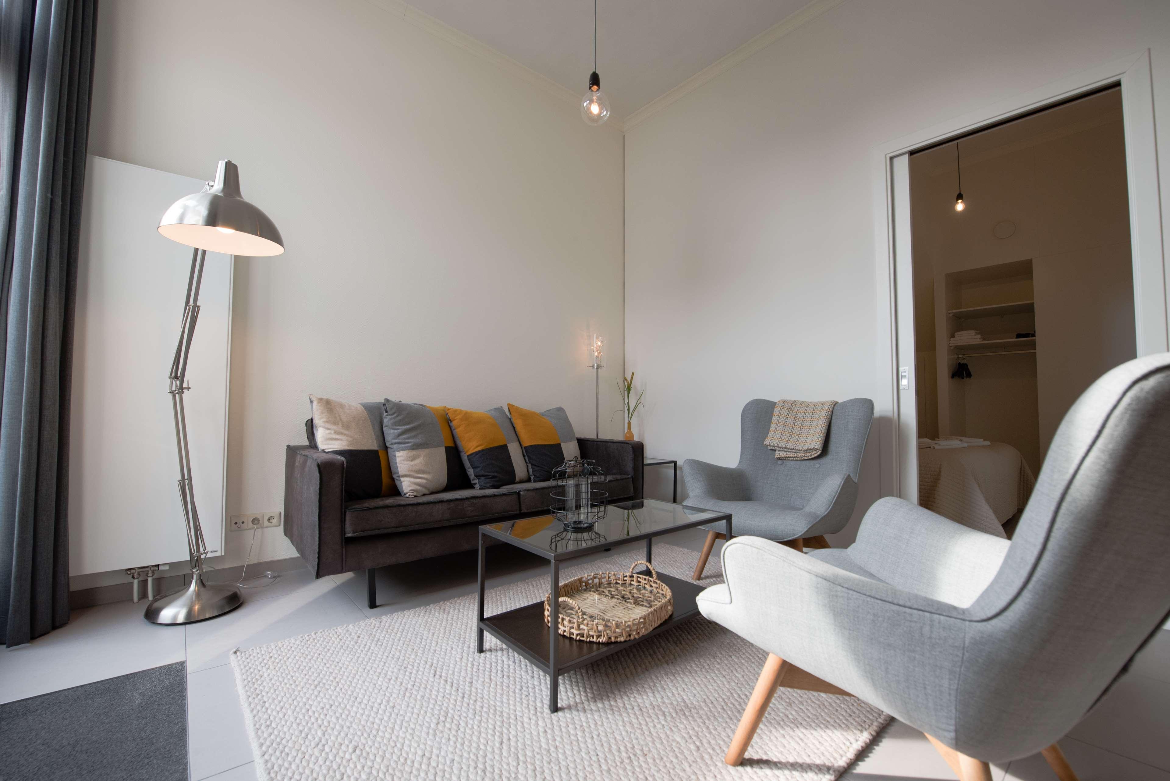 Apartment Capacity 4