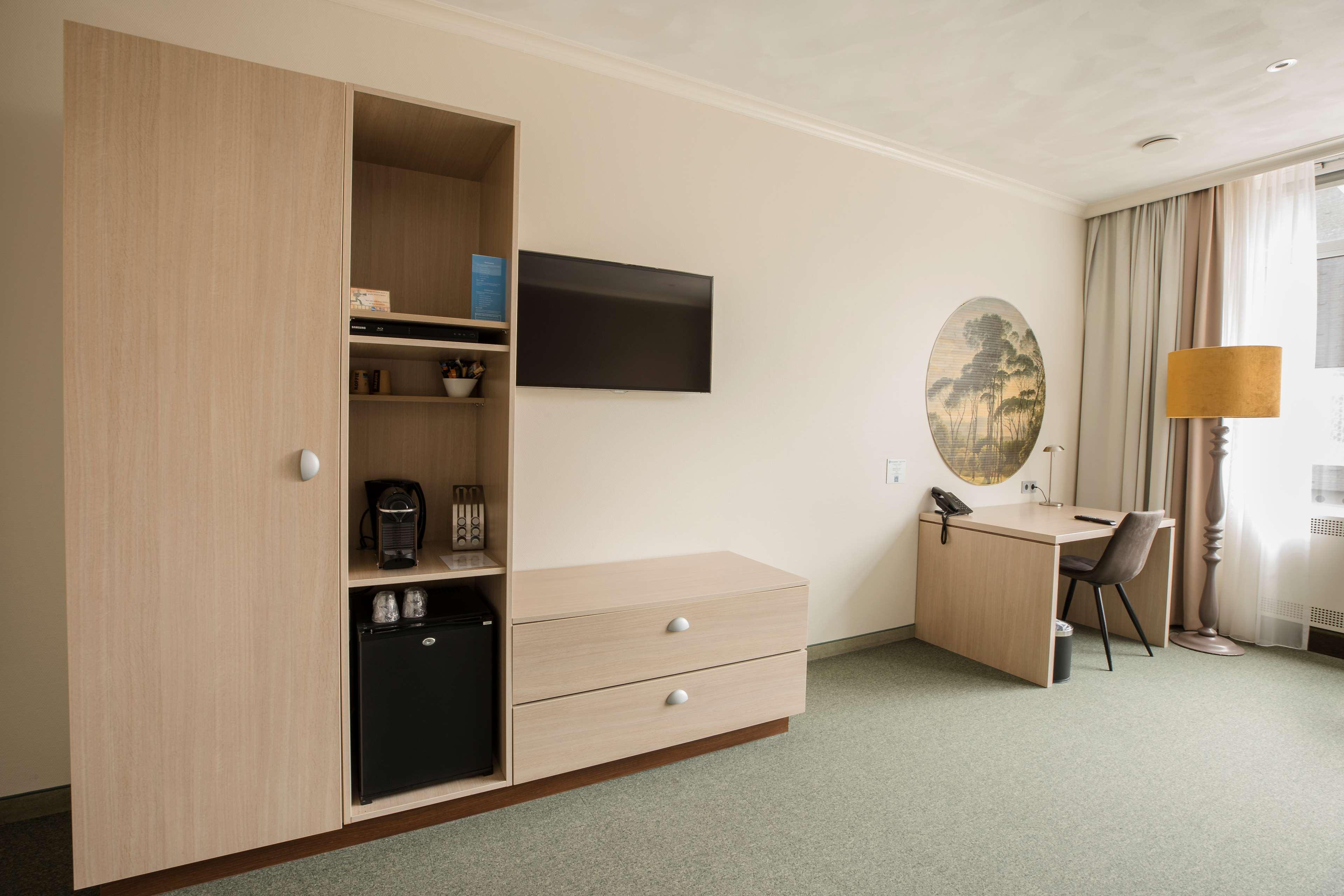 Double Superior King Bed