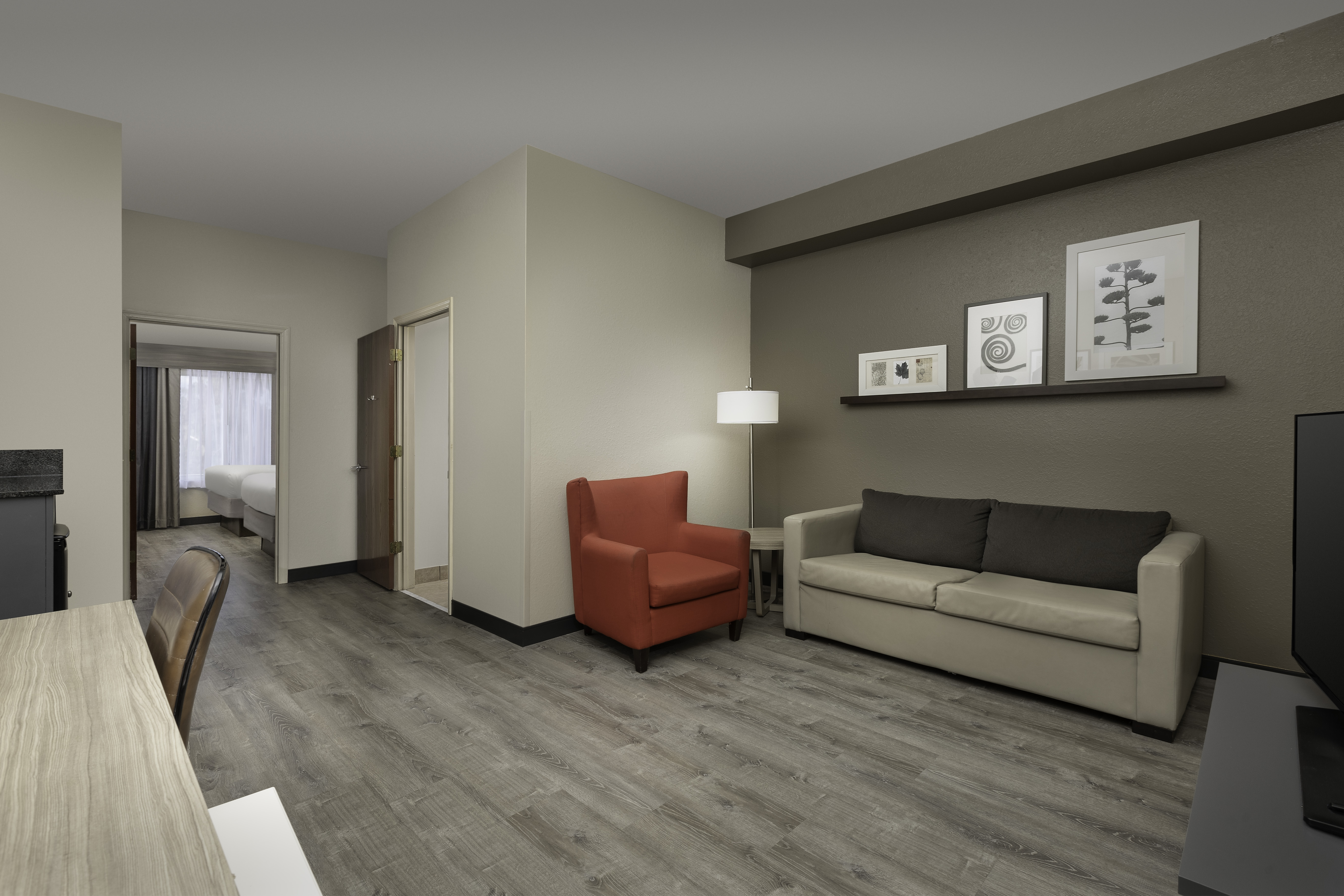 Suite Two Queen Beds