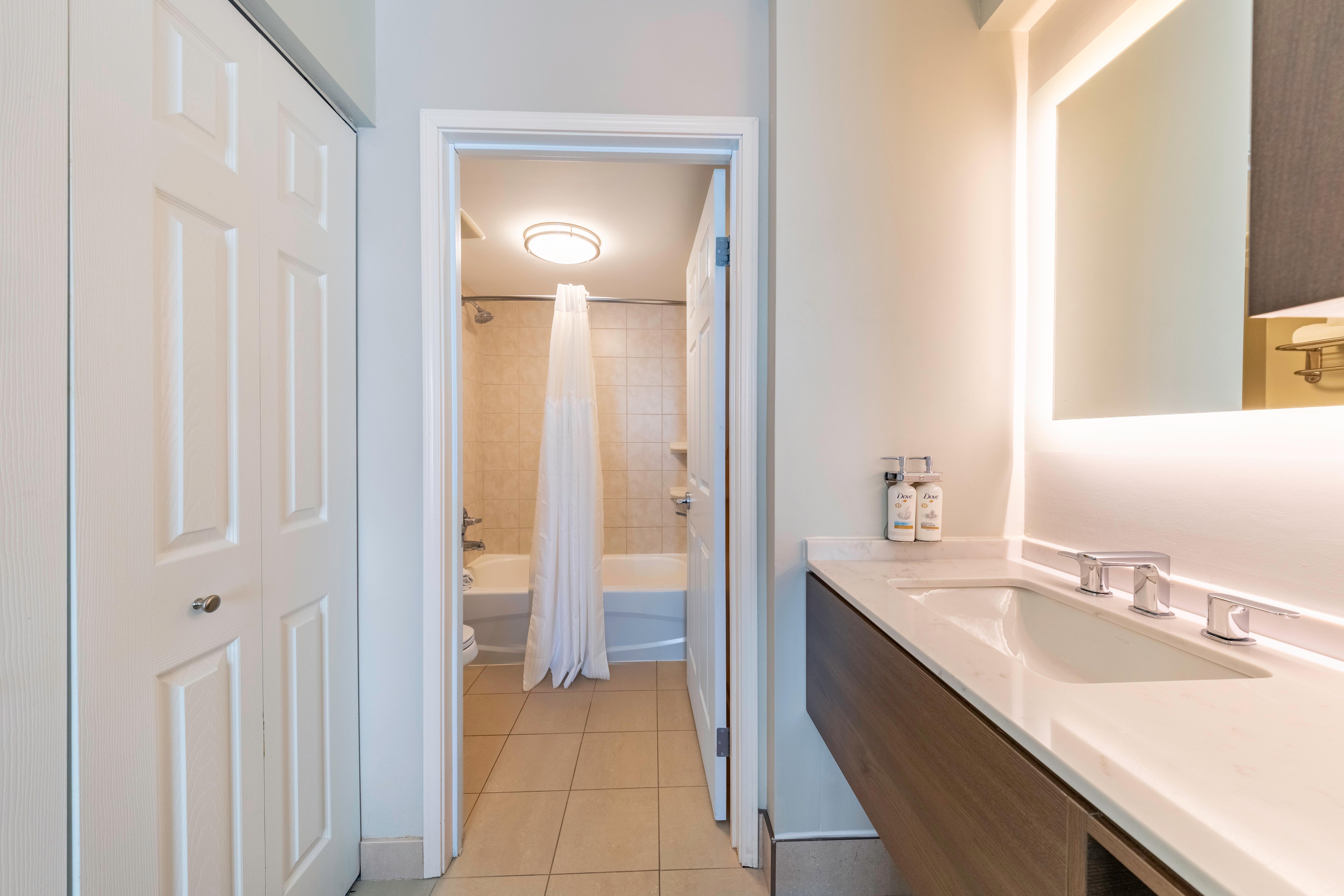 Studio with Kitchenette