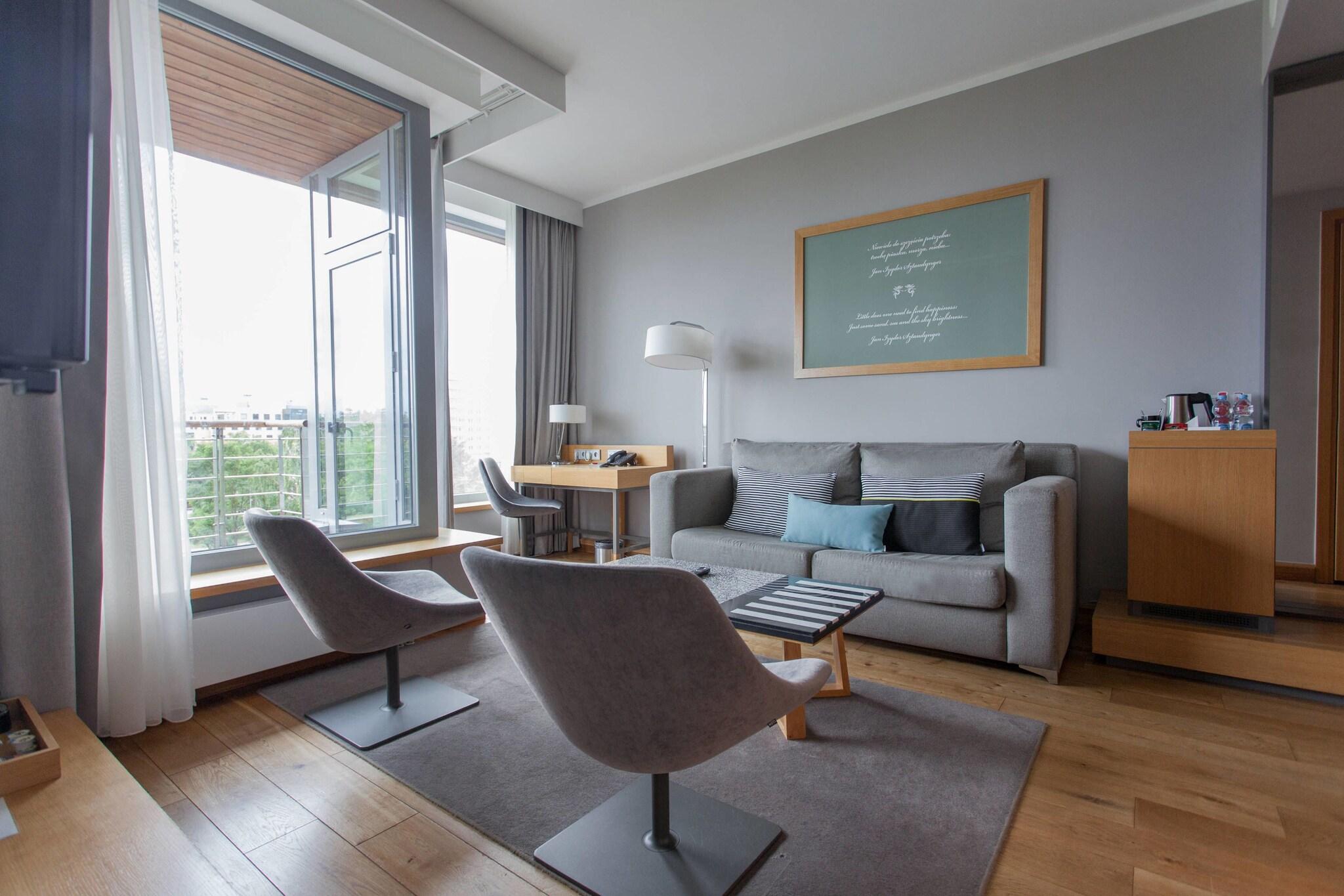 Suite Sea View King Bed