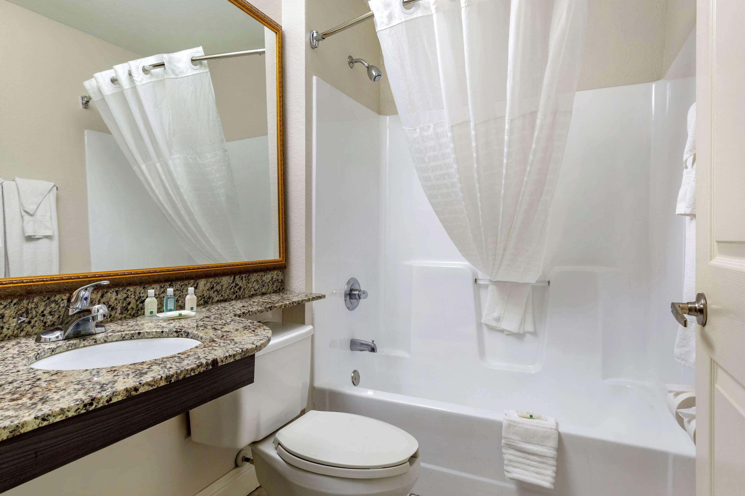 Double Queen Size Bed