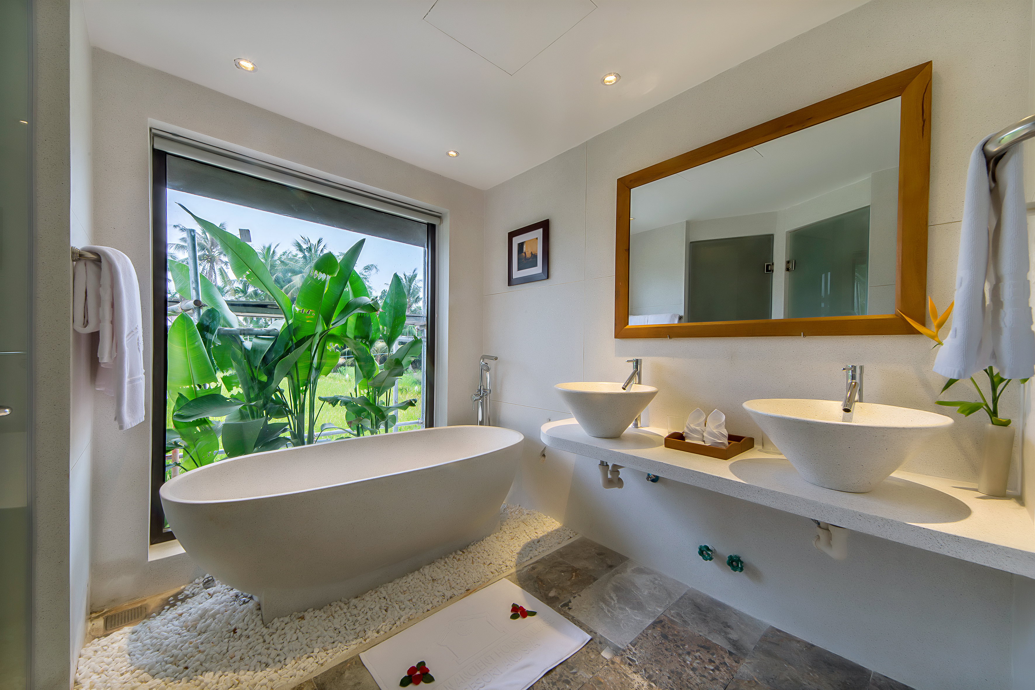 Family Room Deluxe Capacity 4