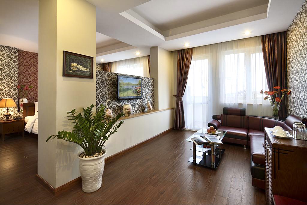 Family Room Connecting Room