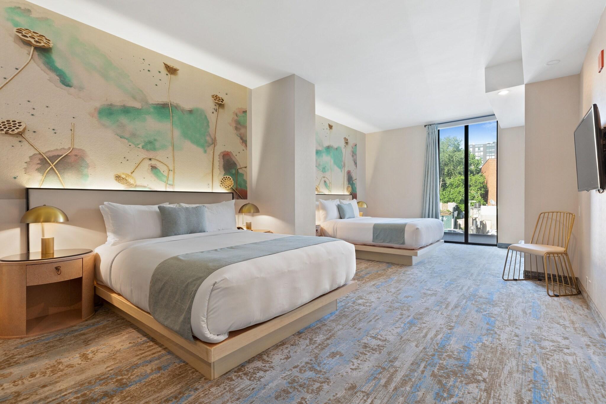 Double Deluxe Two Queen Beds