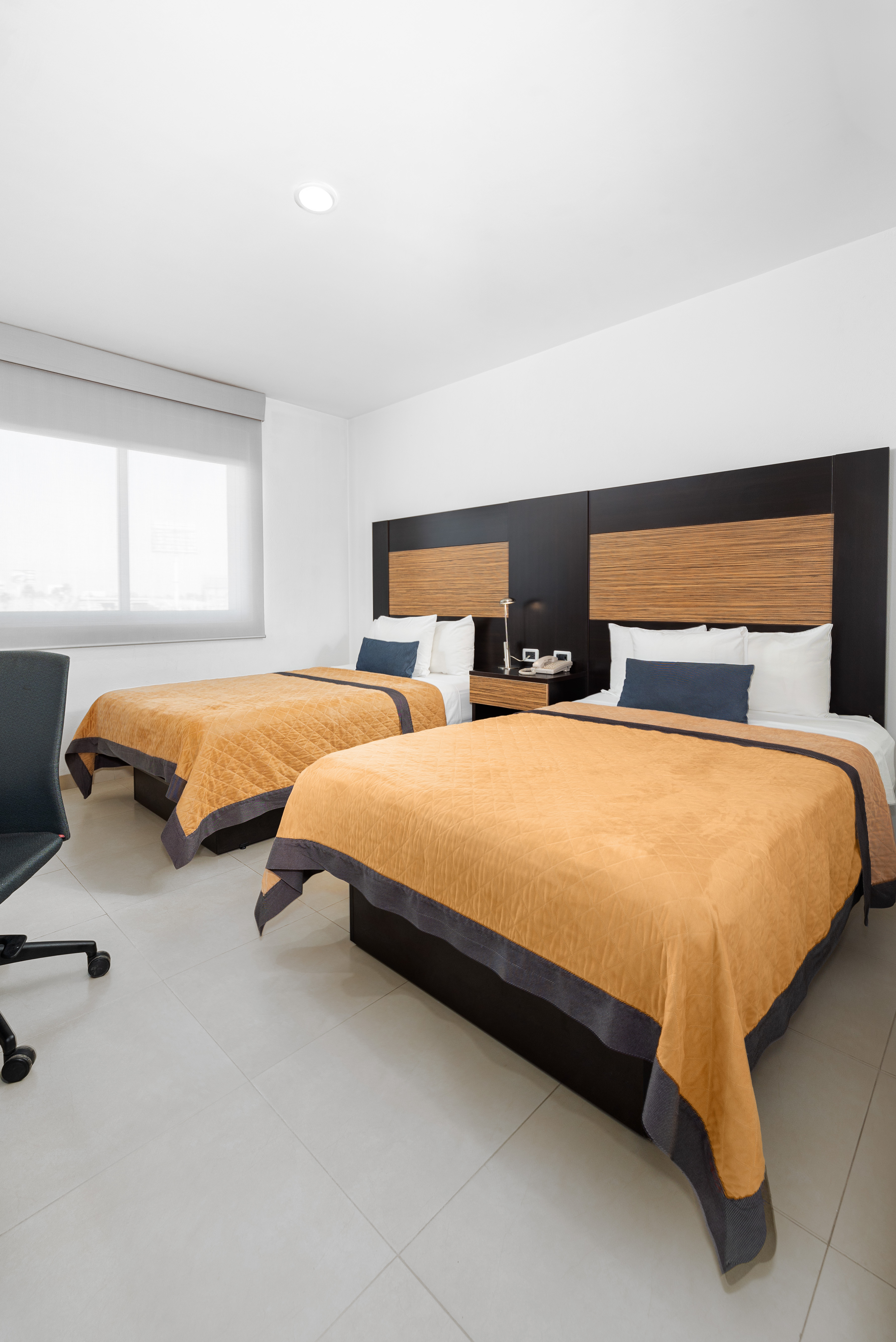 Room Two Double Beds