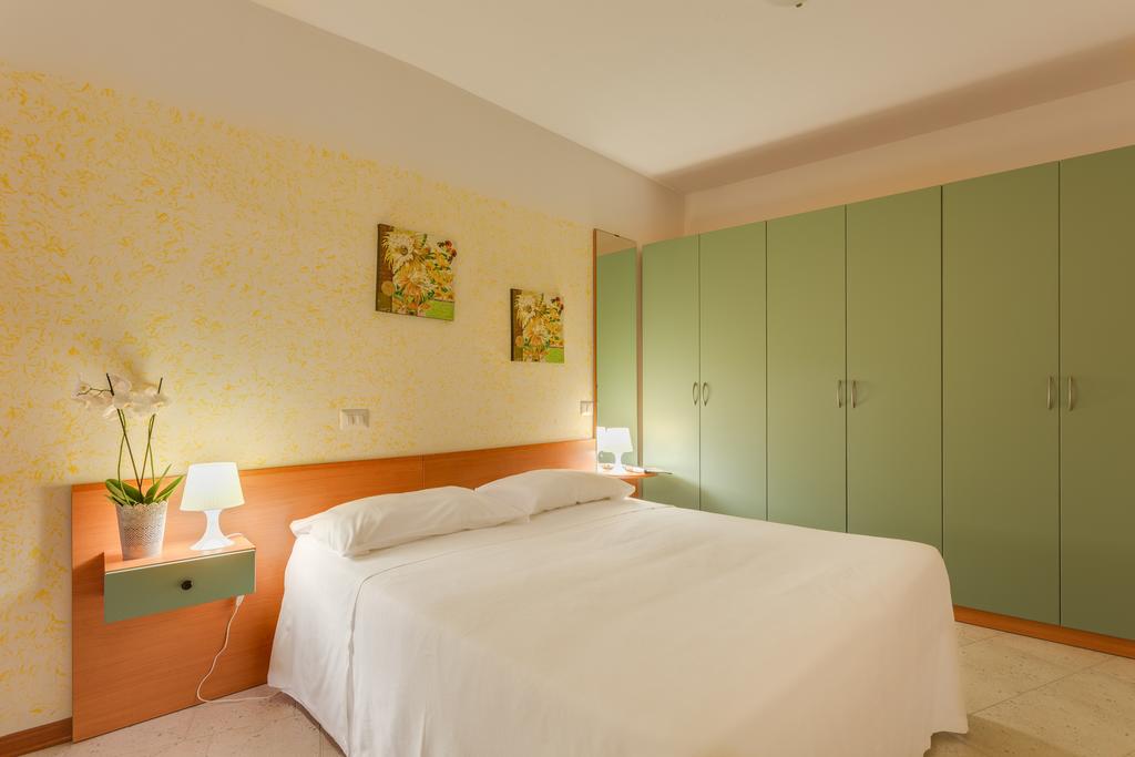 Apartment Capacity 2 Two Bedrooms