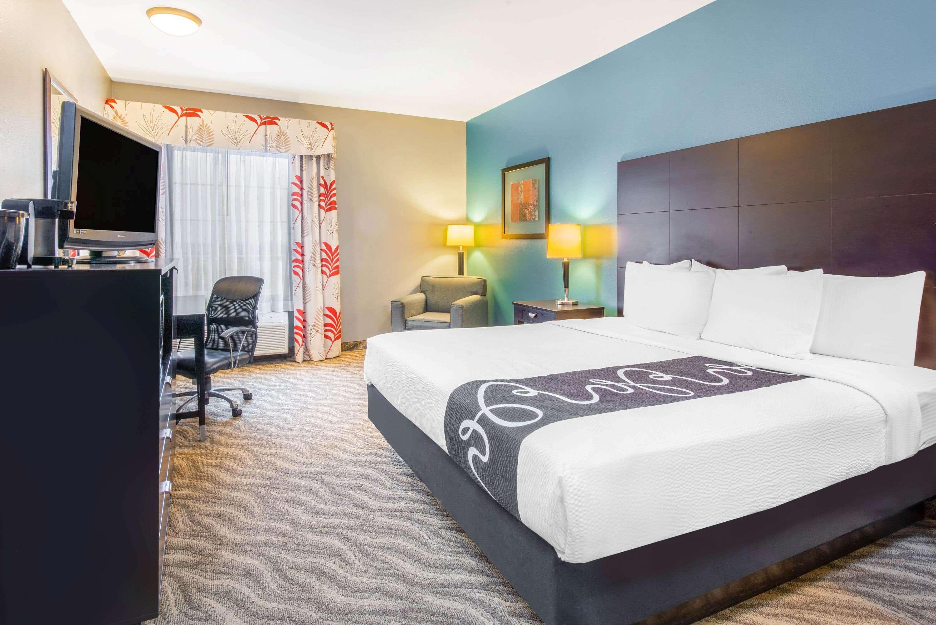 Junior Suite King Bed Non Smoking