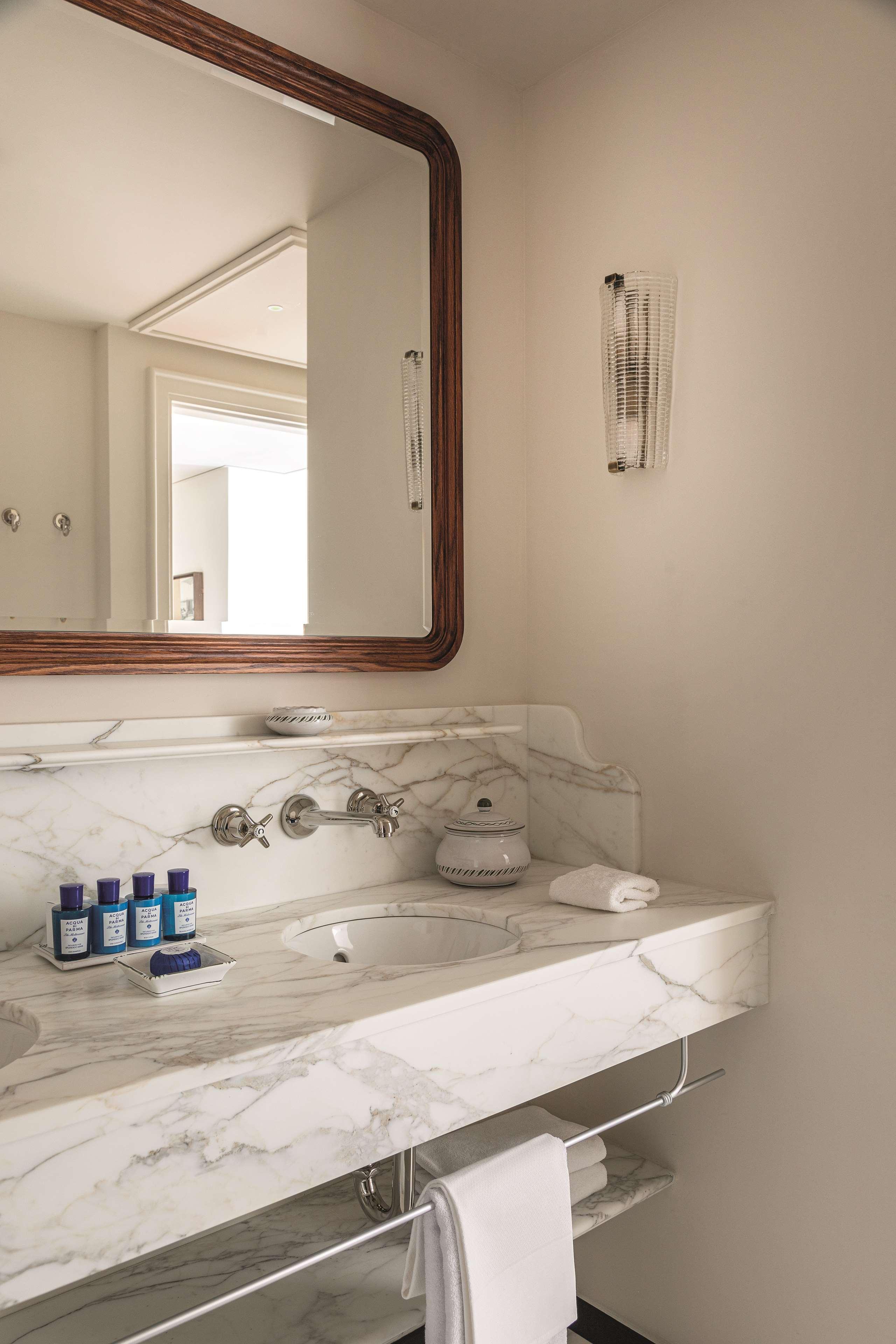 Junior Suite with Balcony