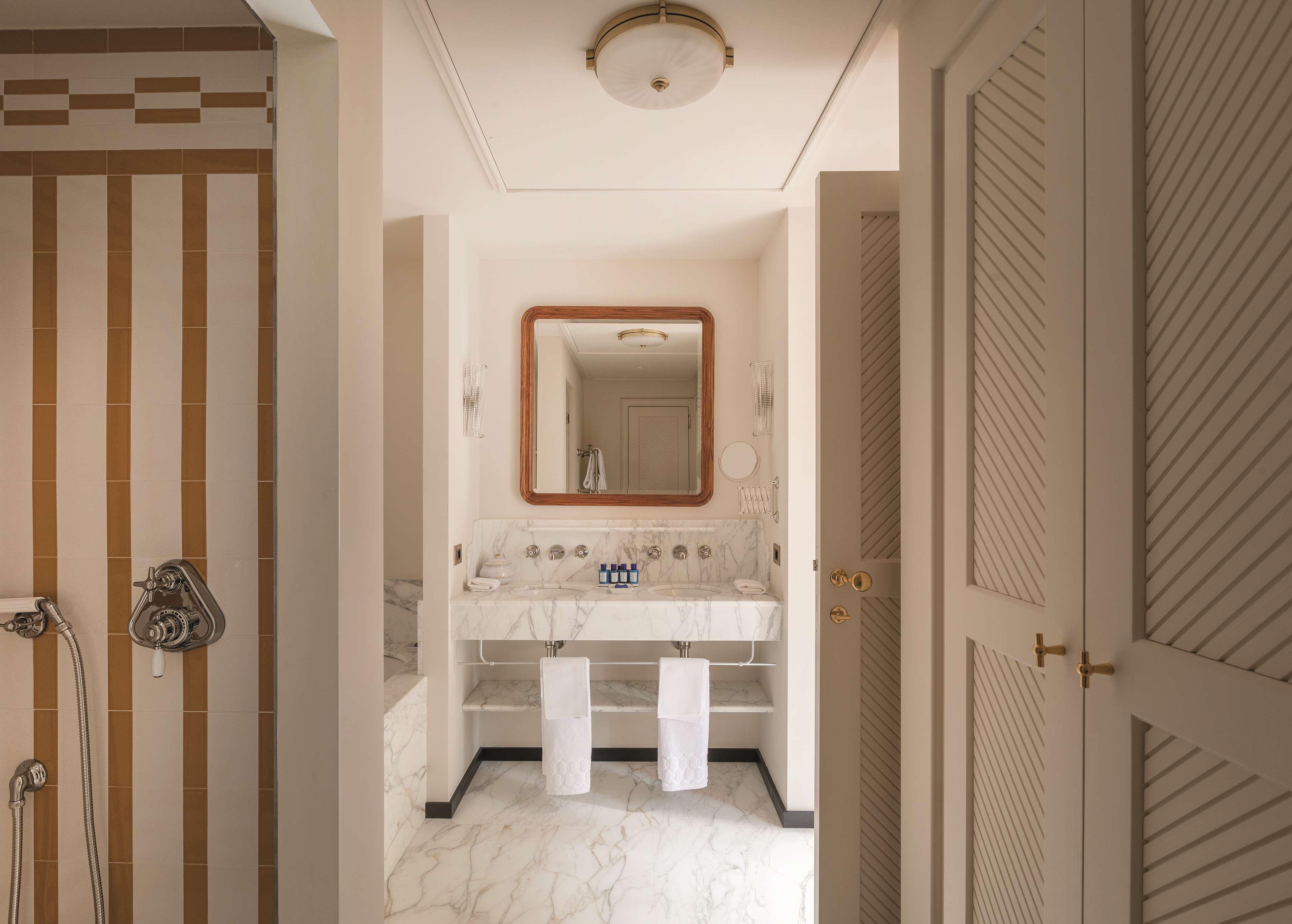 Junior Suite with Balcony