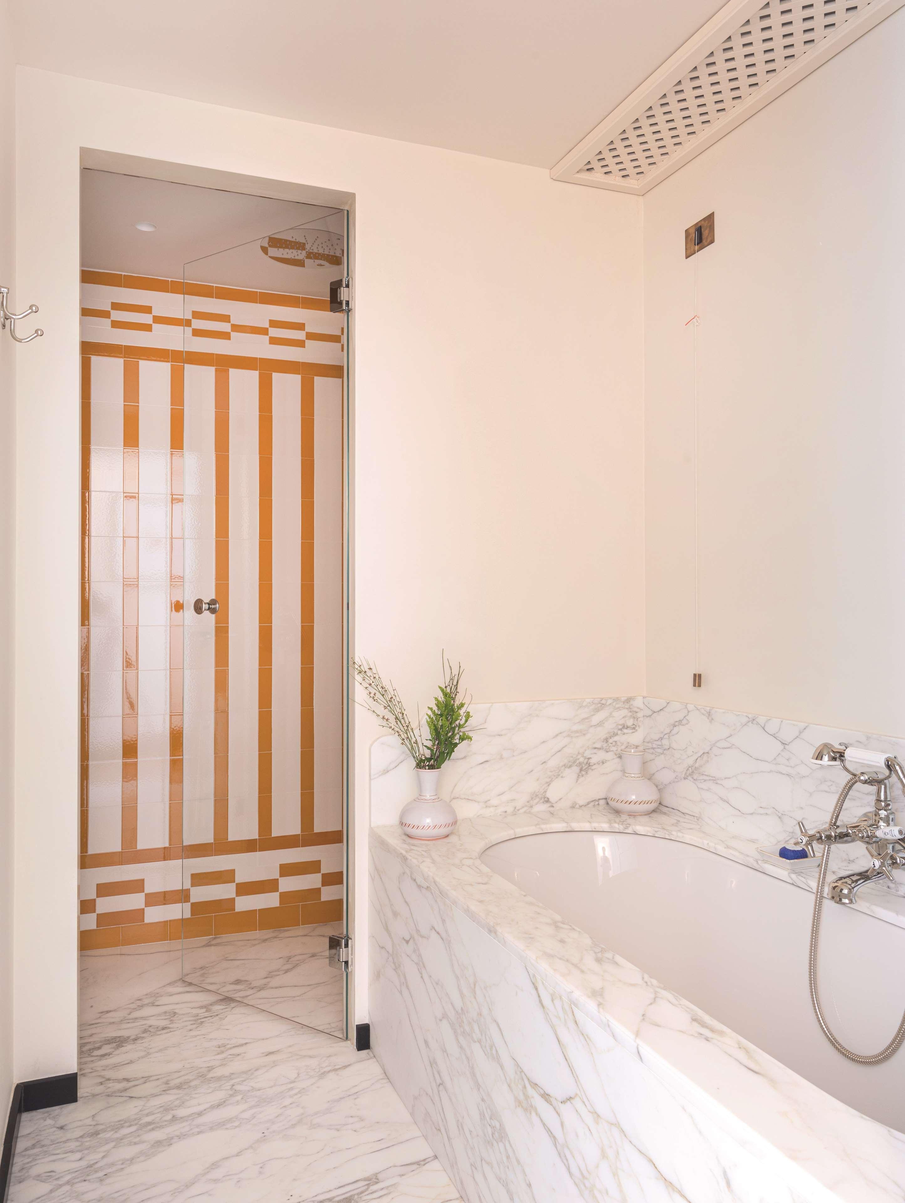 Junior Suite with Balcony