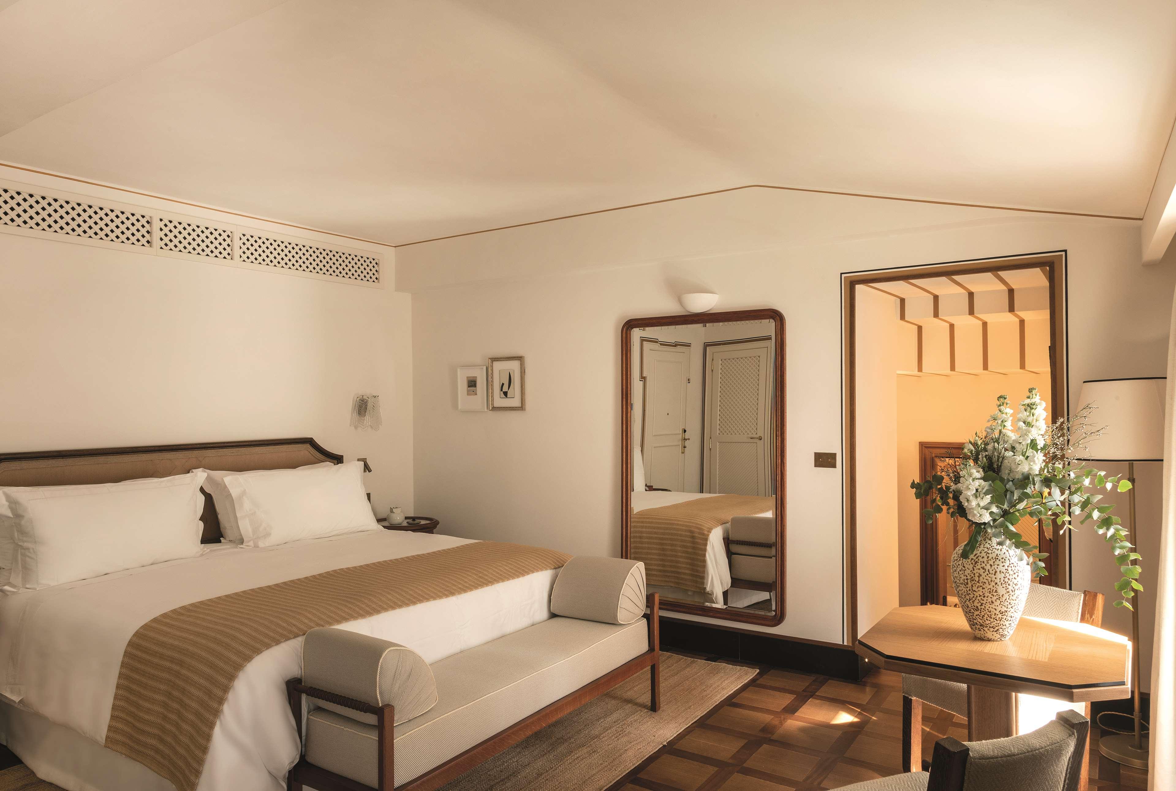 Junior Suite with Views