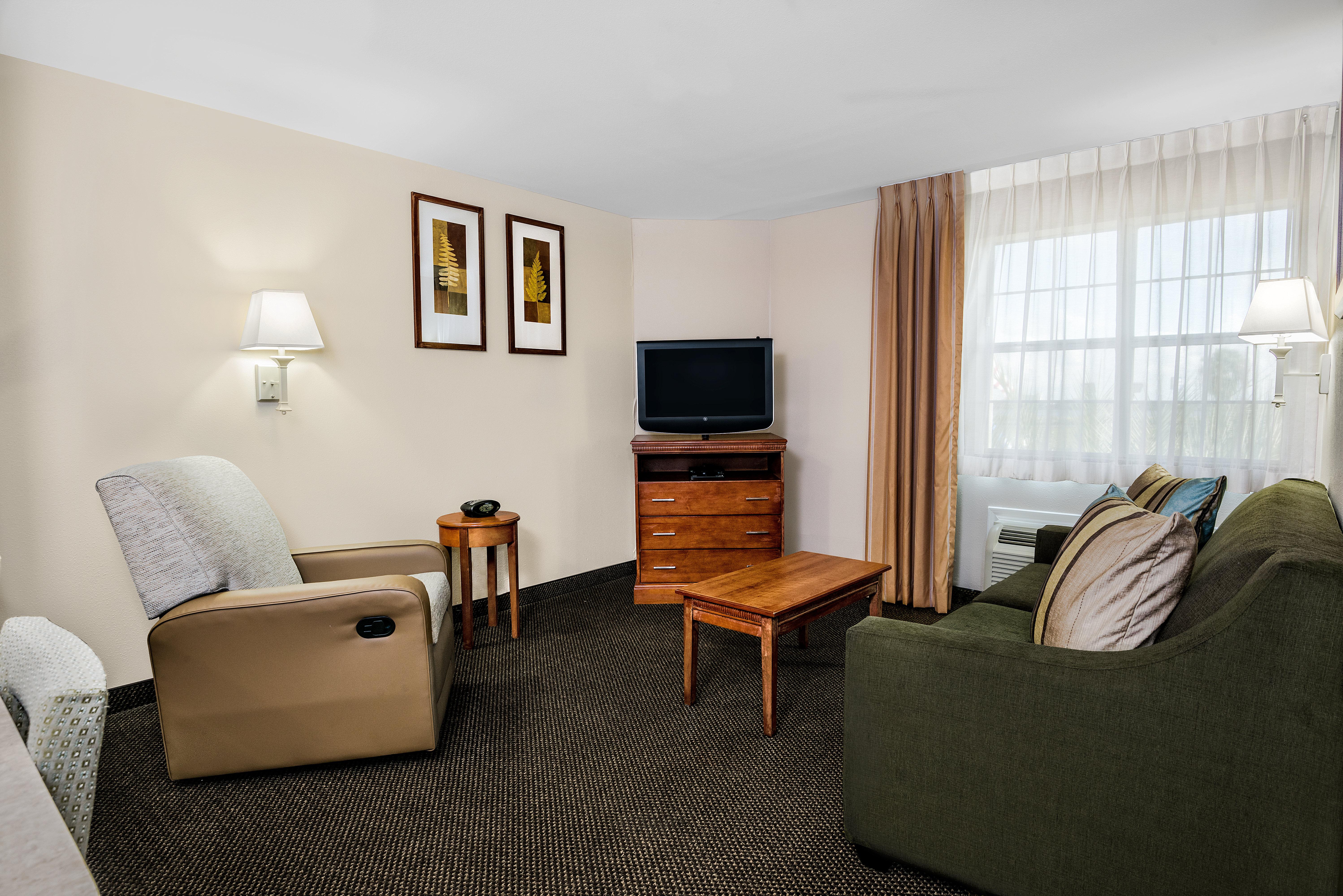 Suite Queen Size Bed