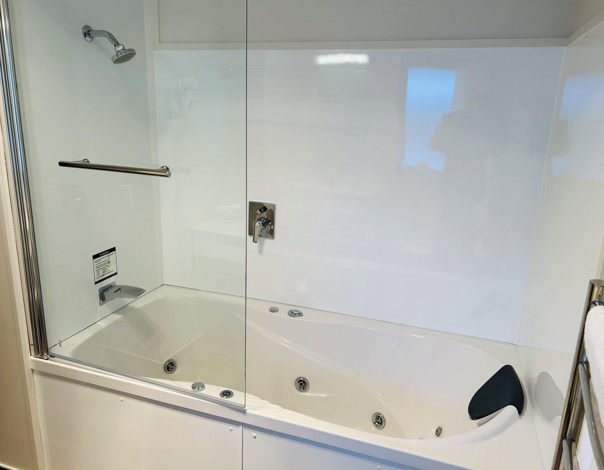 Studio King Size Bed