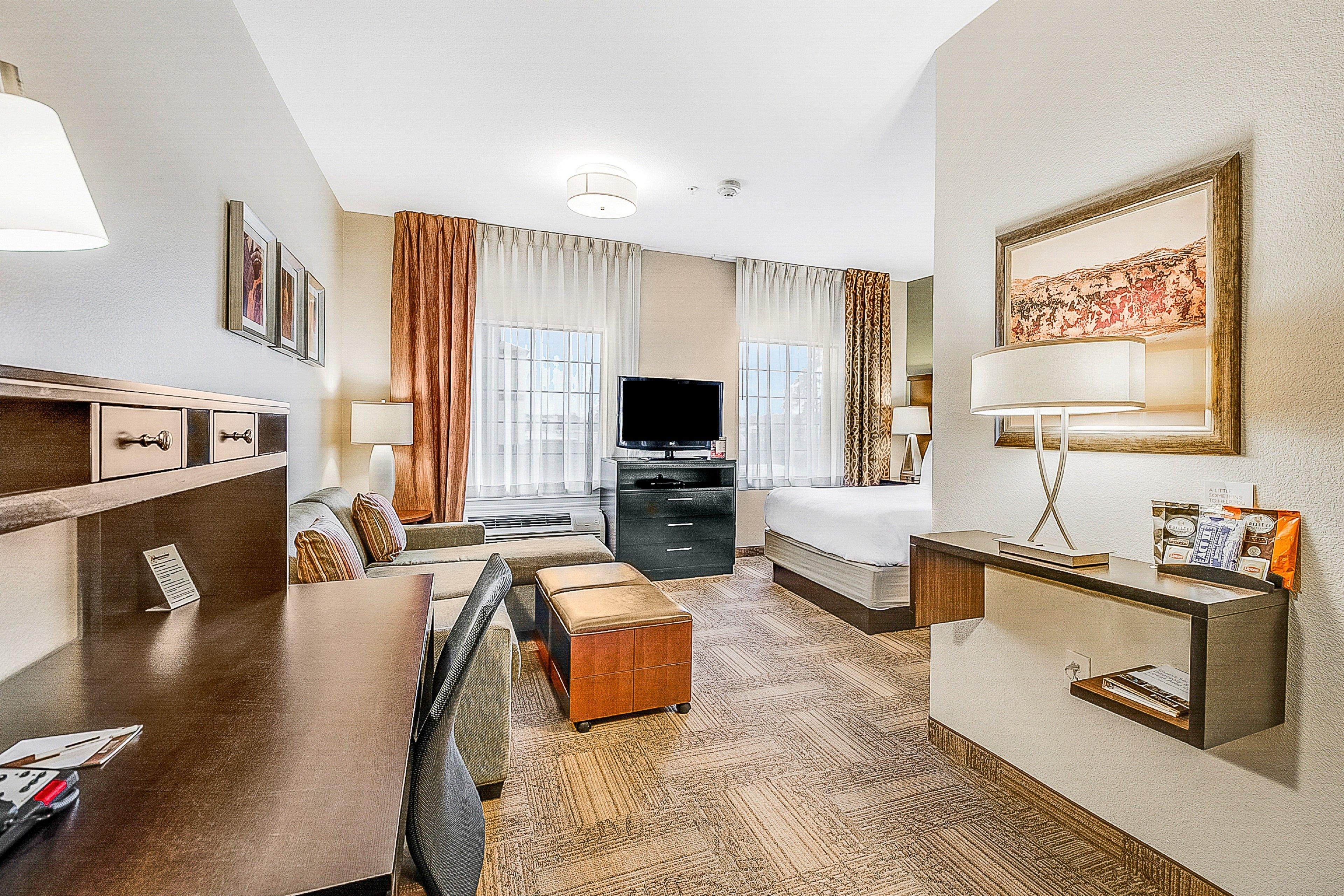 Suite Queen Size Bed