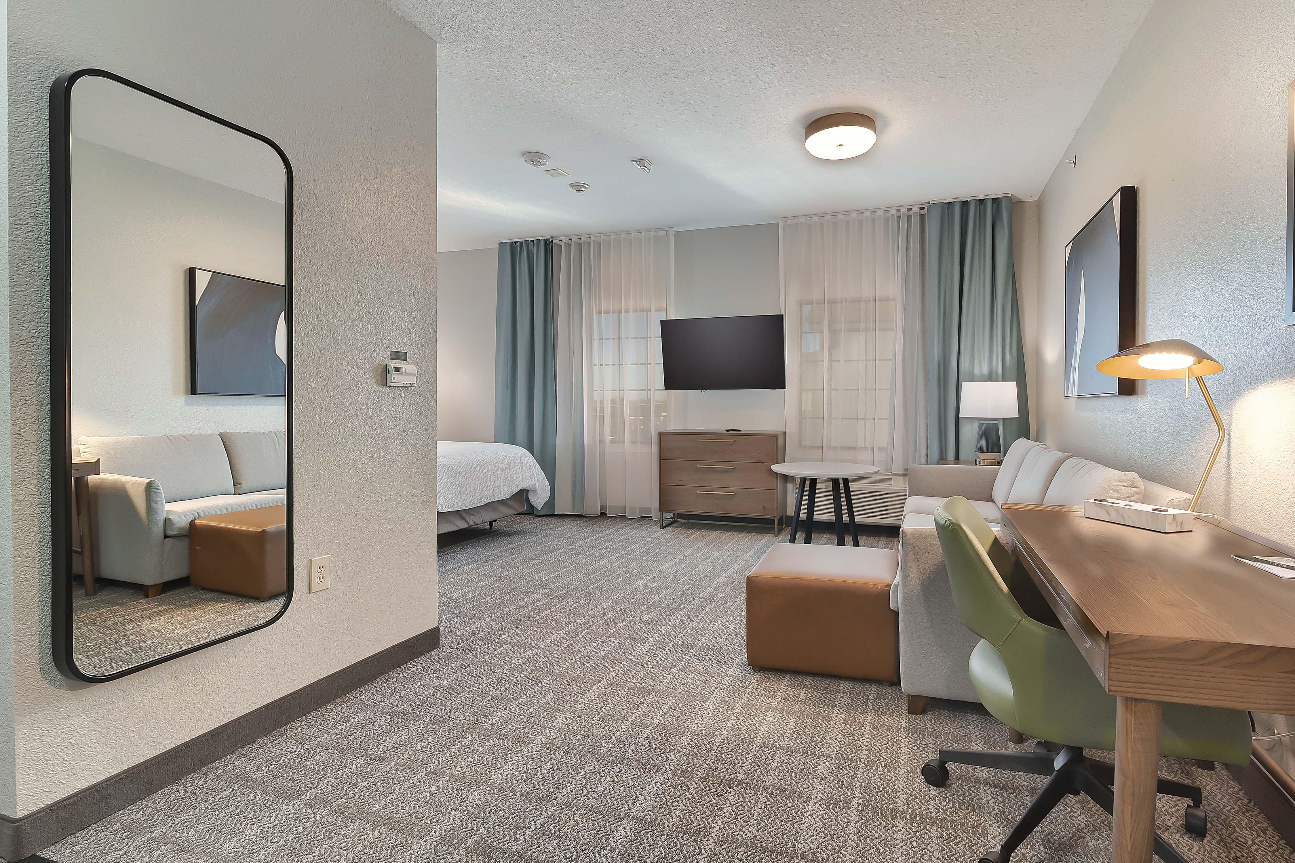 Suite King Bed One Bedroom 