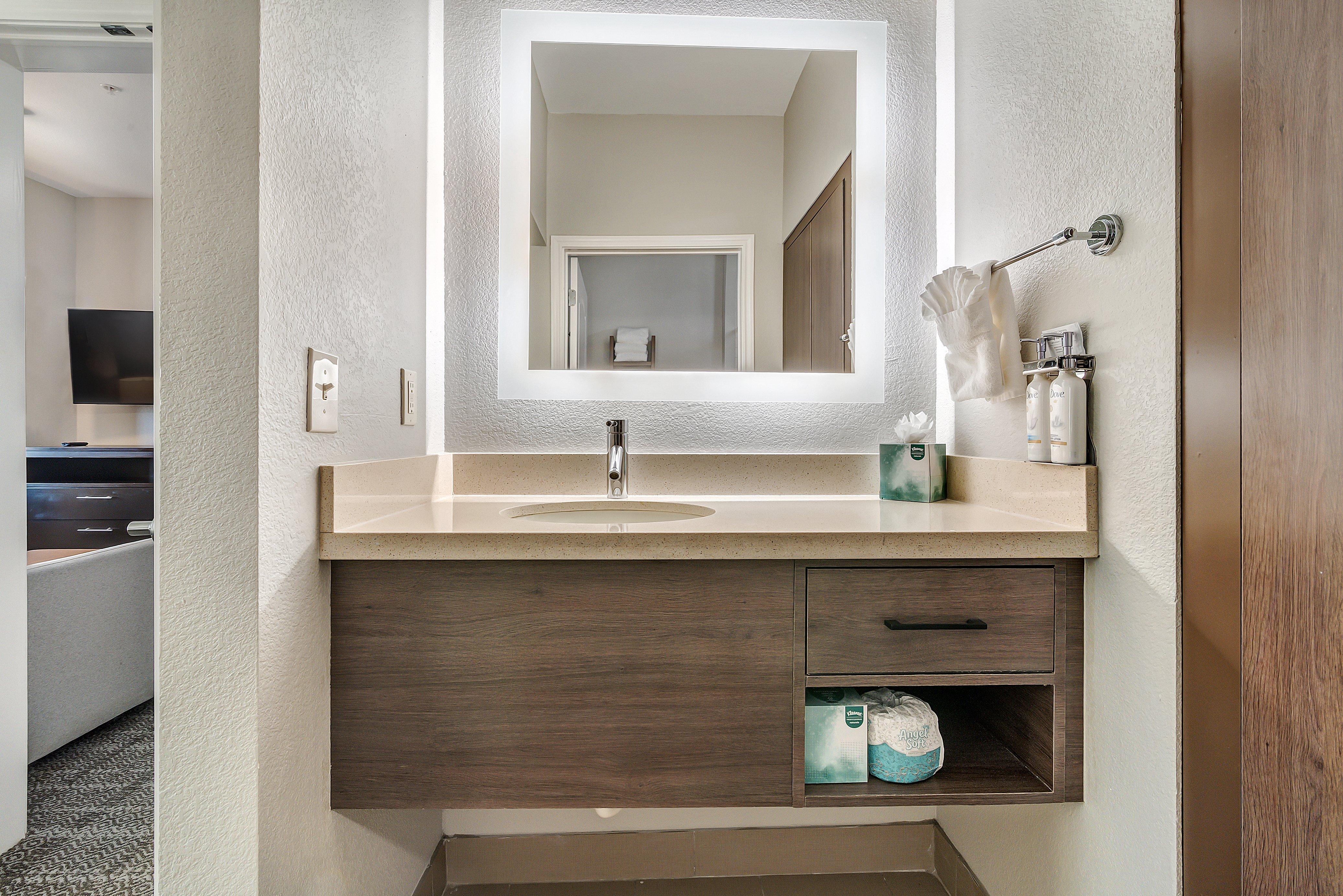 Studio King Size Bed