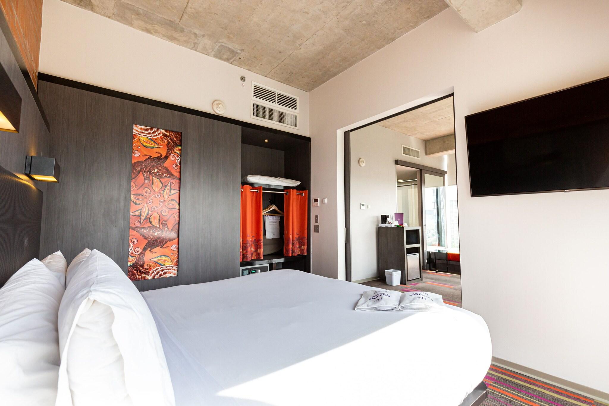 Junior Suite King Size Bed