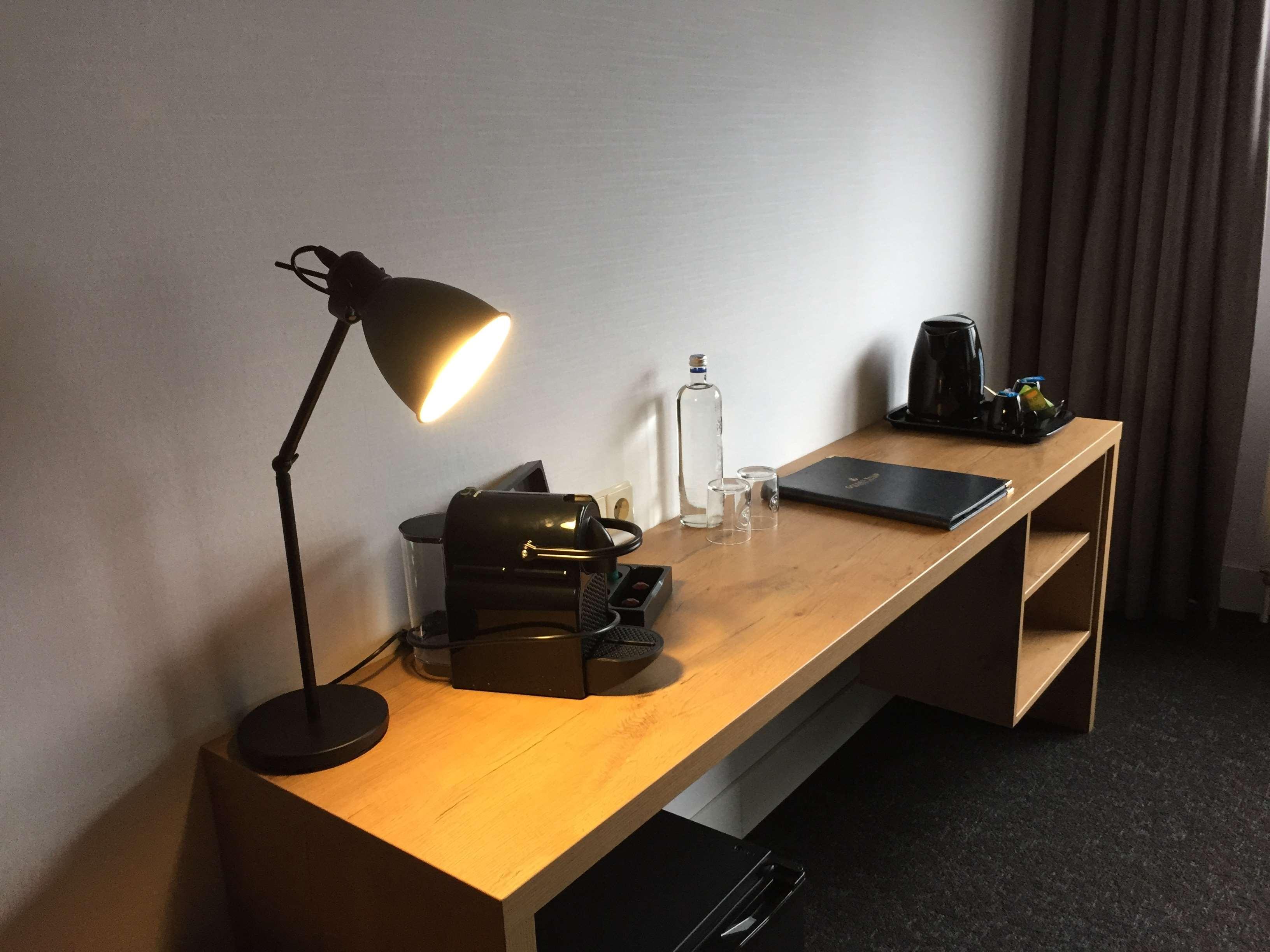 Junior Suite King Size Bed