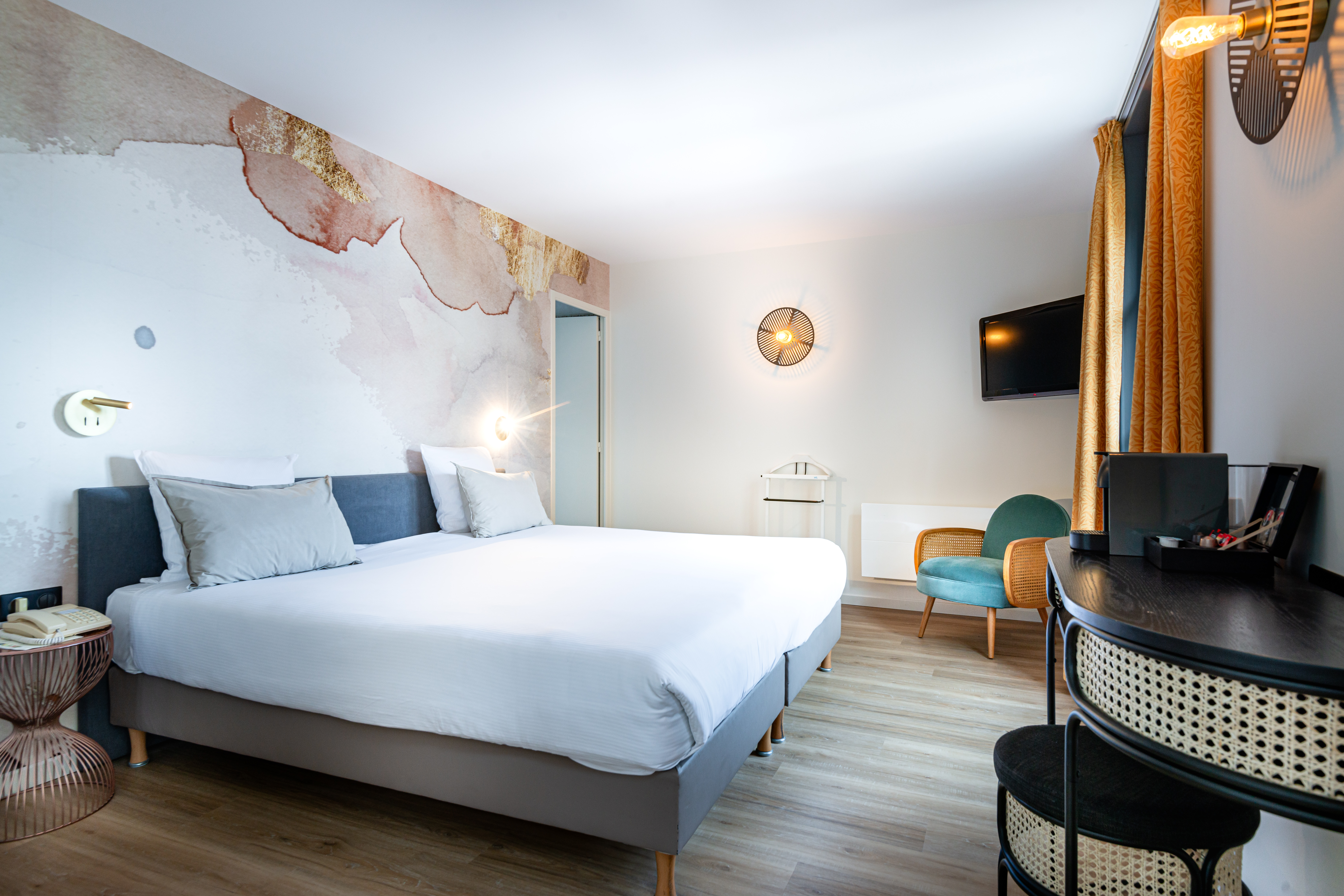 Double or Twin Superior