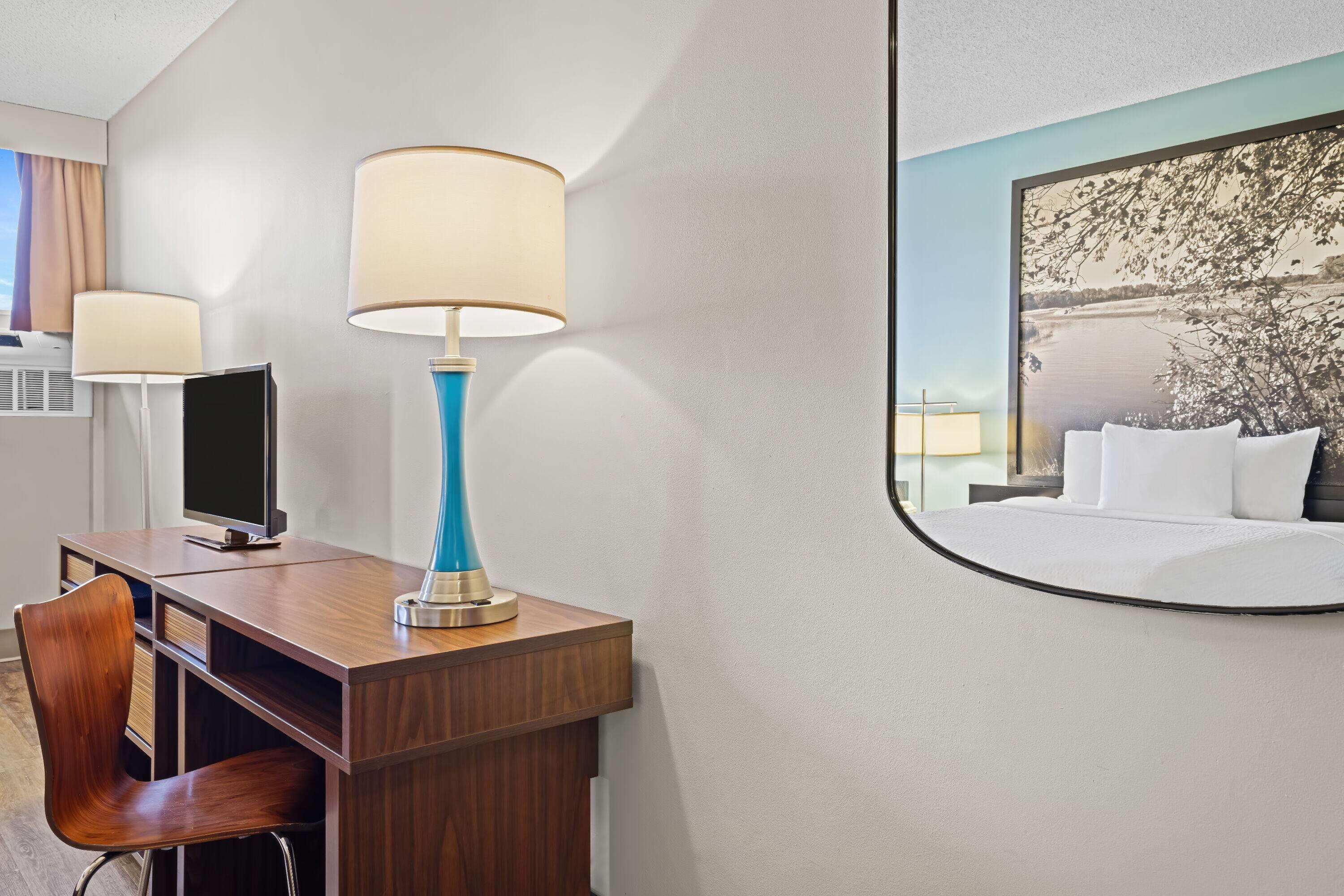 Quadruple Two Queen Beds