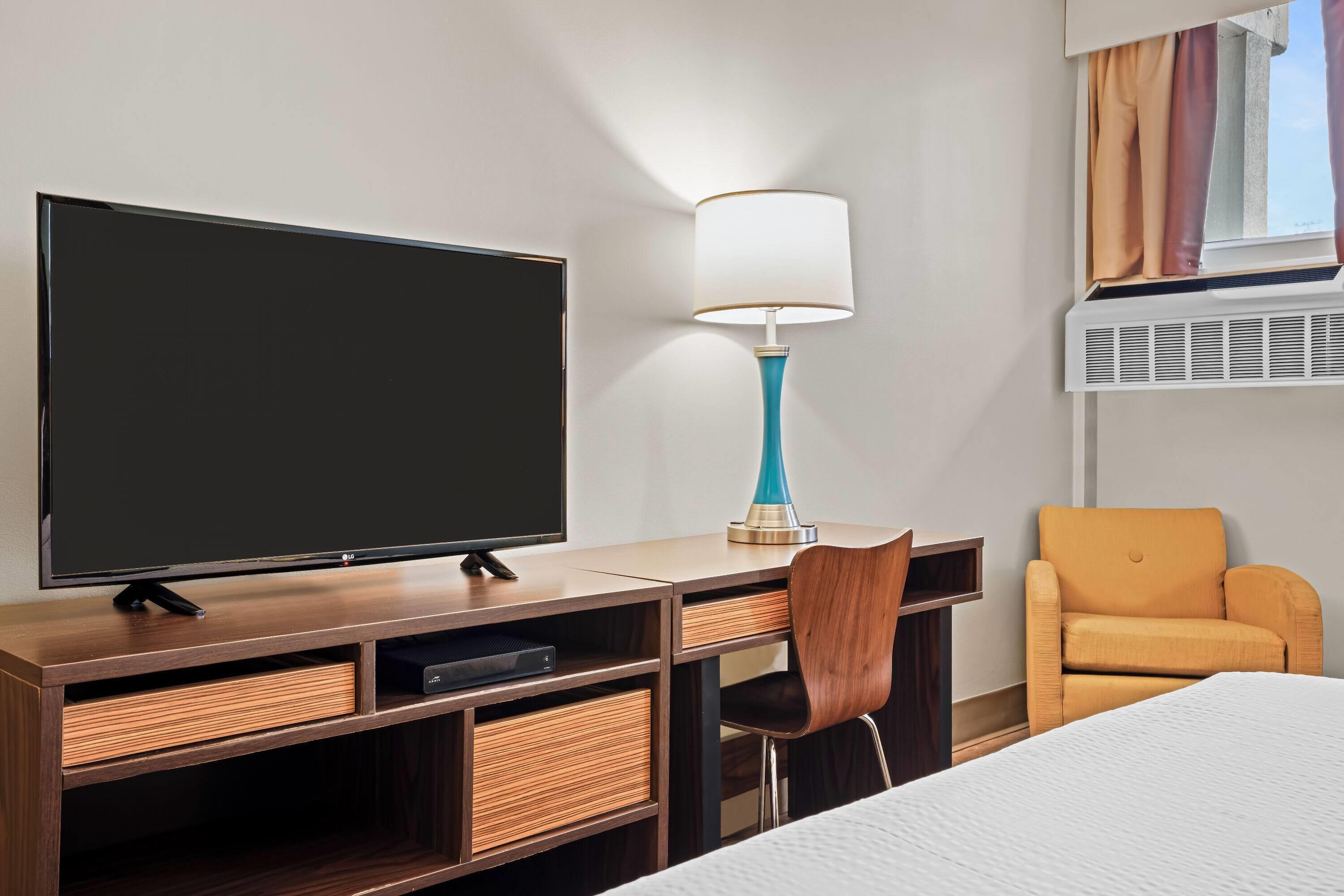 Room King Bed Non Smoking