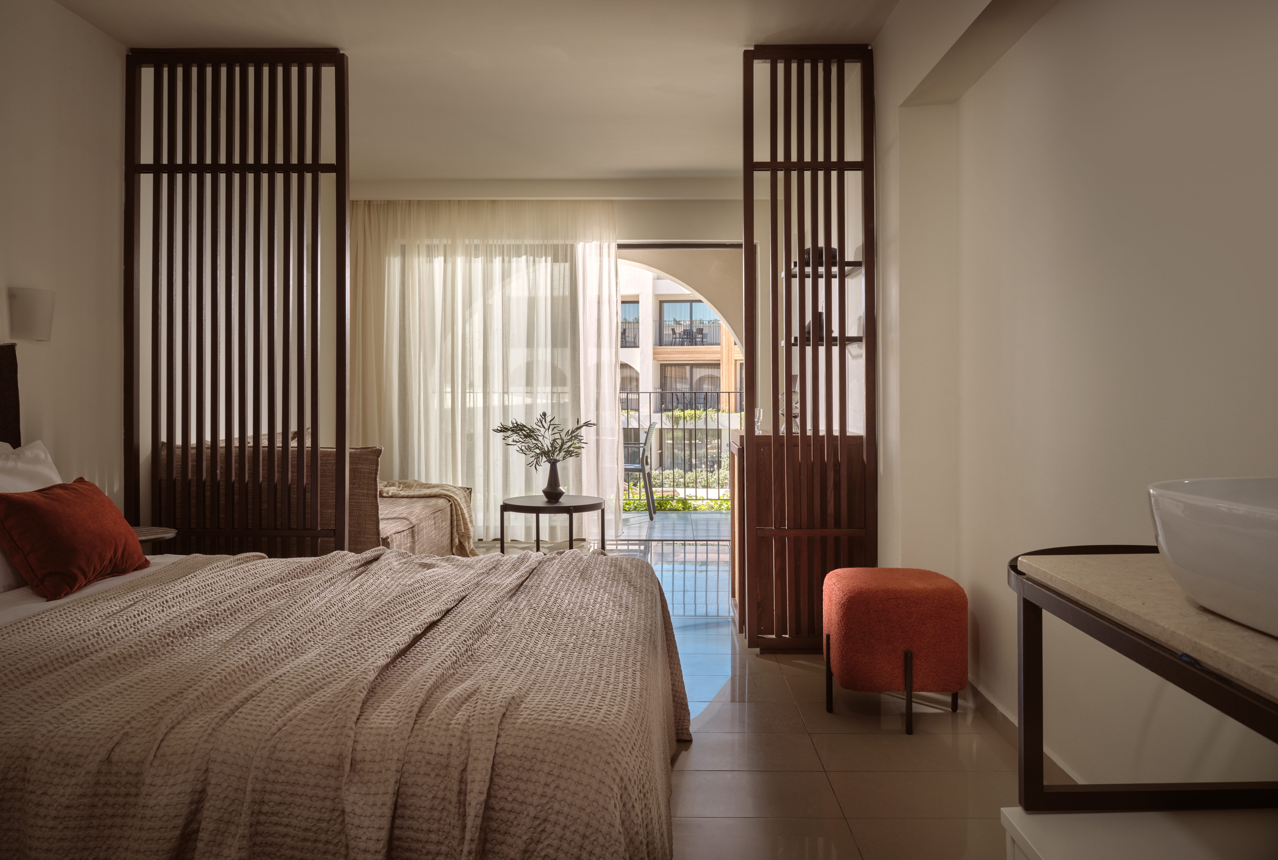 Suite Deluxe with Air Conditioning