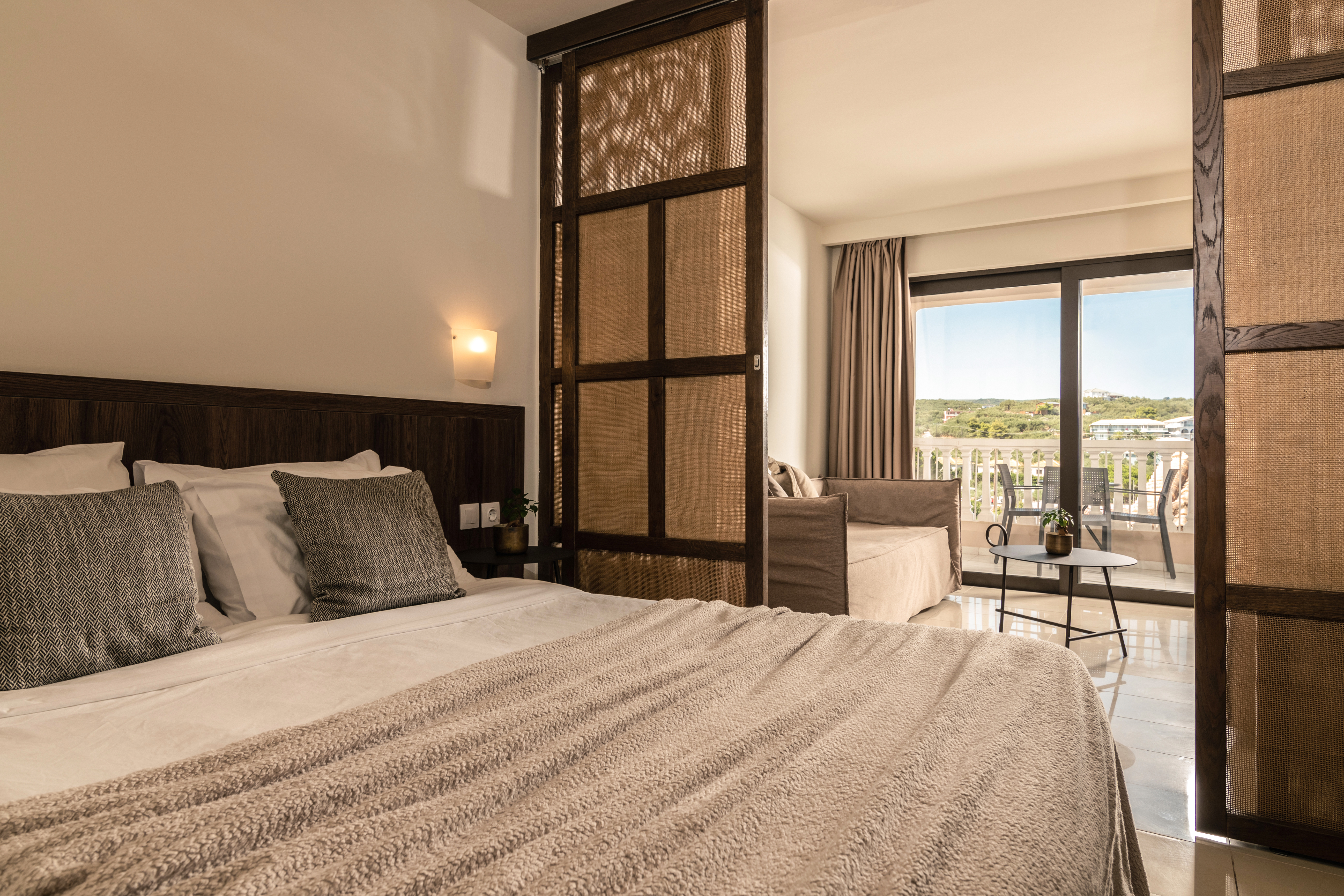 Suite One Bedroom with Air Conditioning