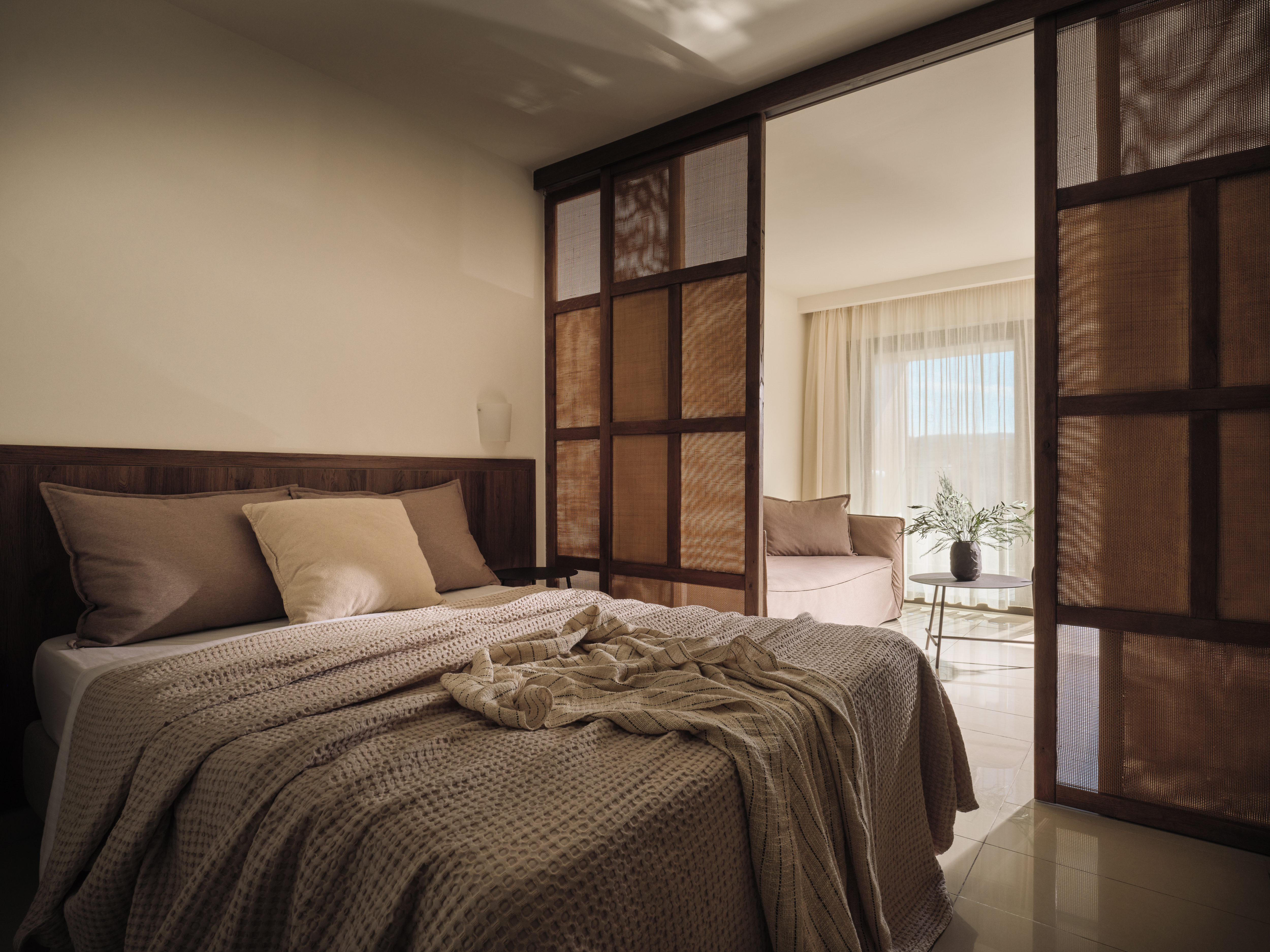 Suite One Bedroom with Air Conditioning