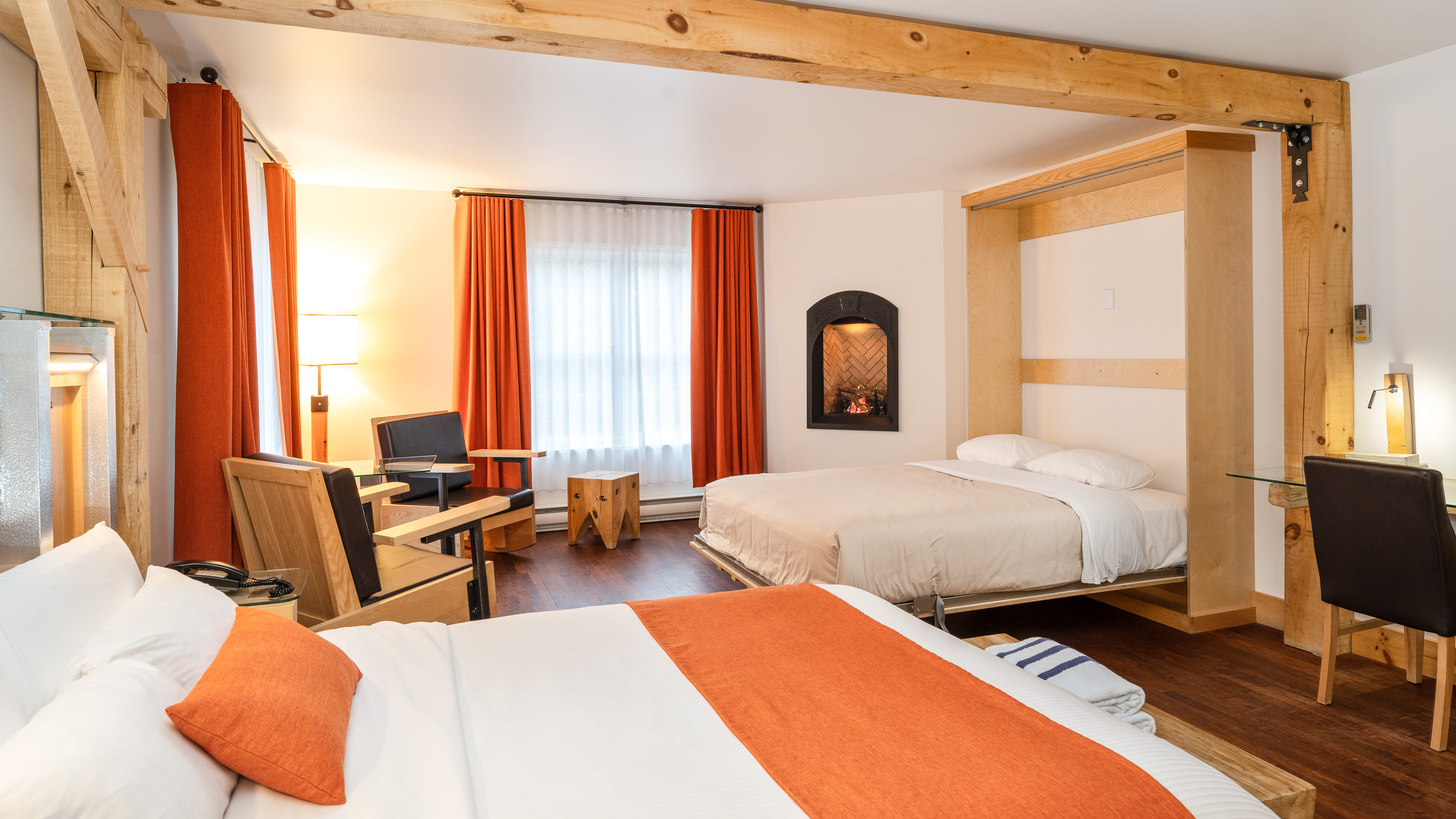 Room Deluxe Two Beds