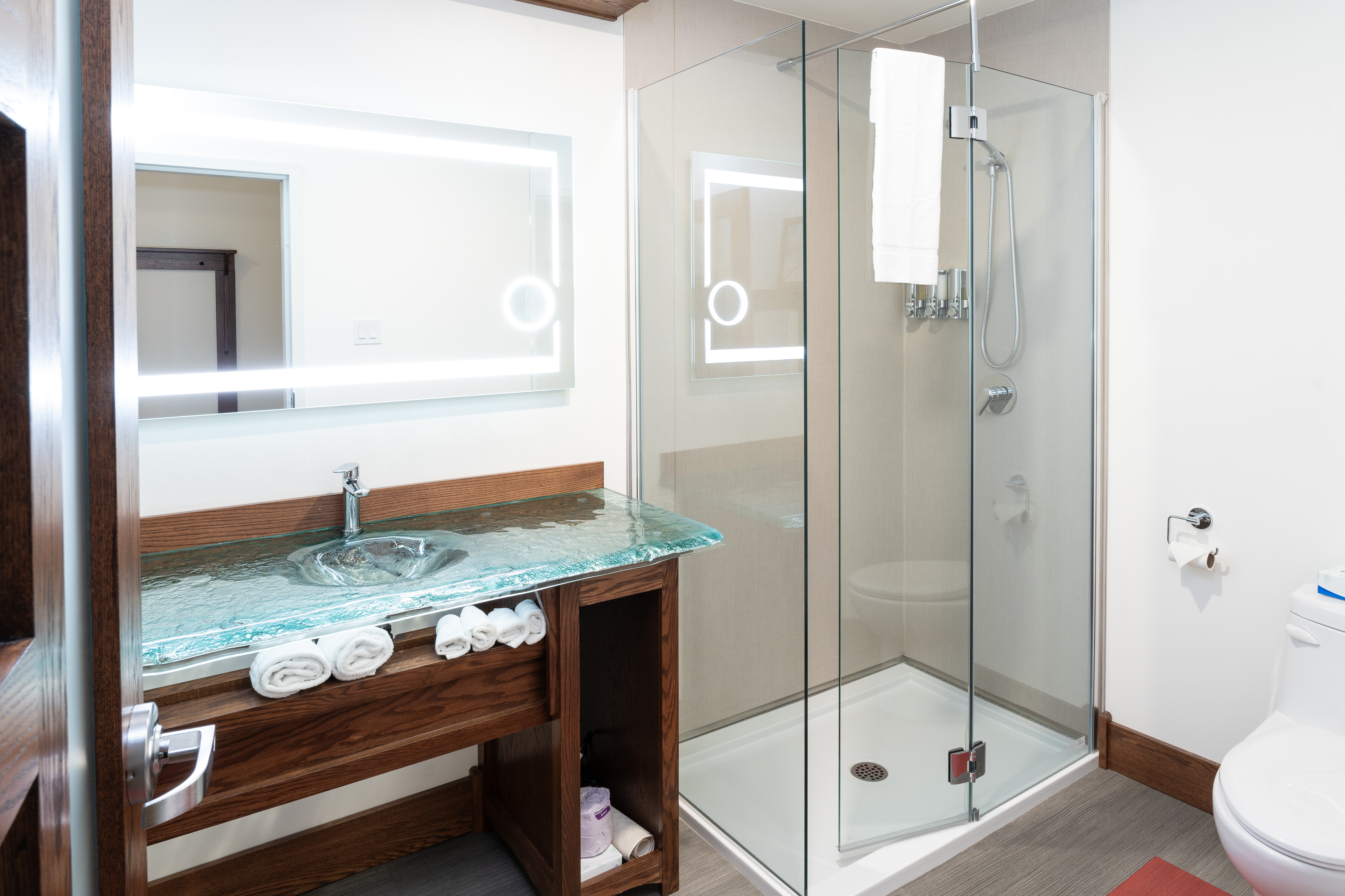 Suite Capacity 6 One Bedroom