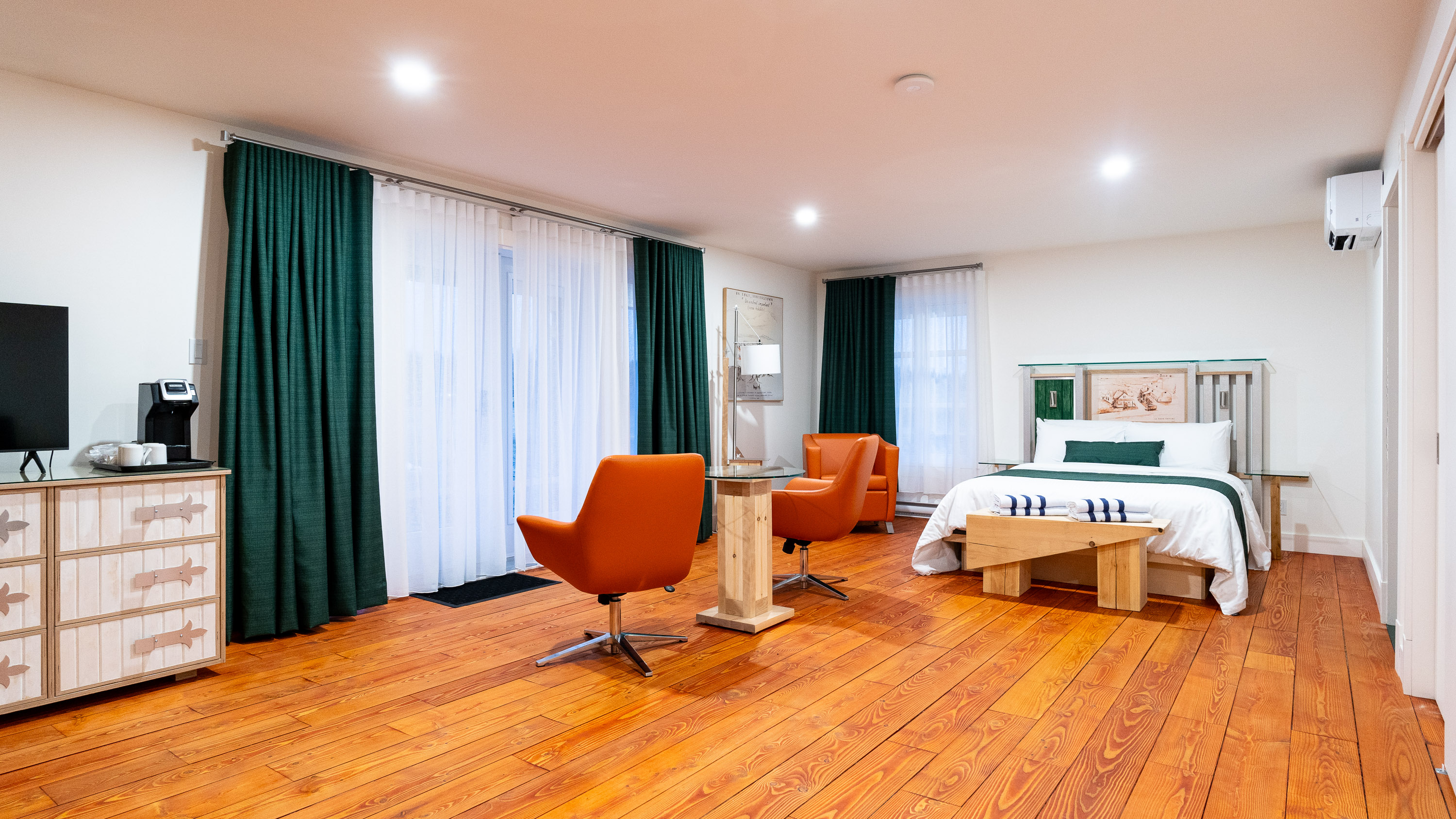 Home Three Bedrooms Three Bathrooms