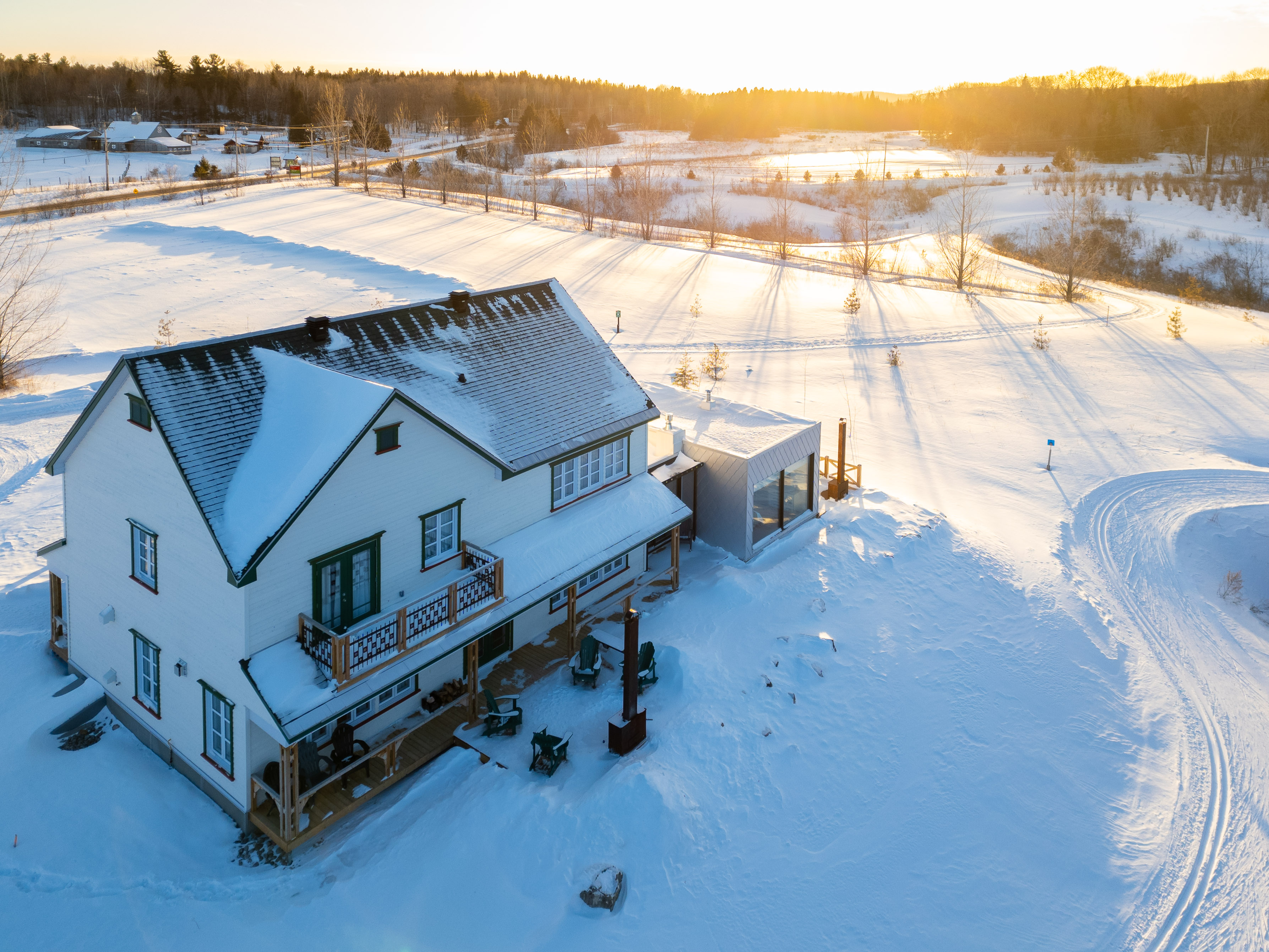 Home Three Bedrooms Three Bathrooms